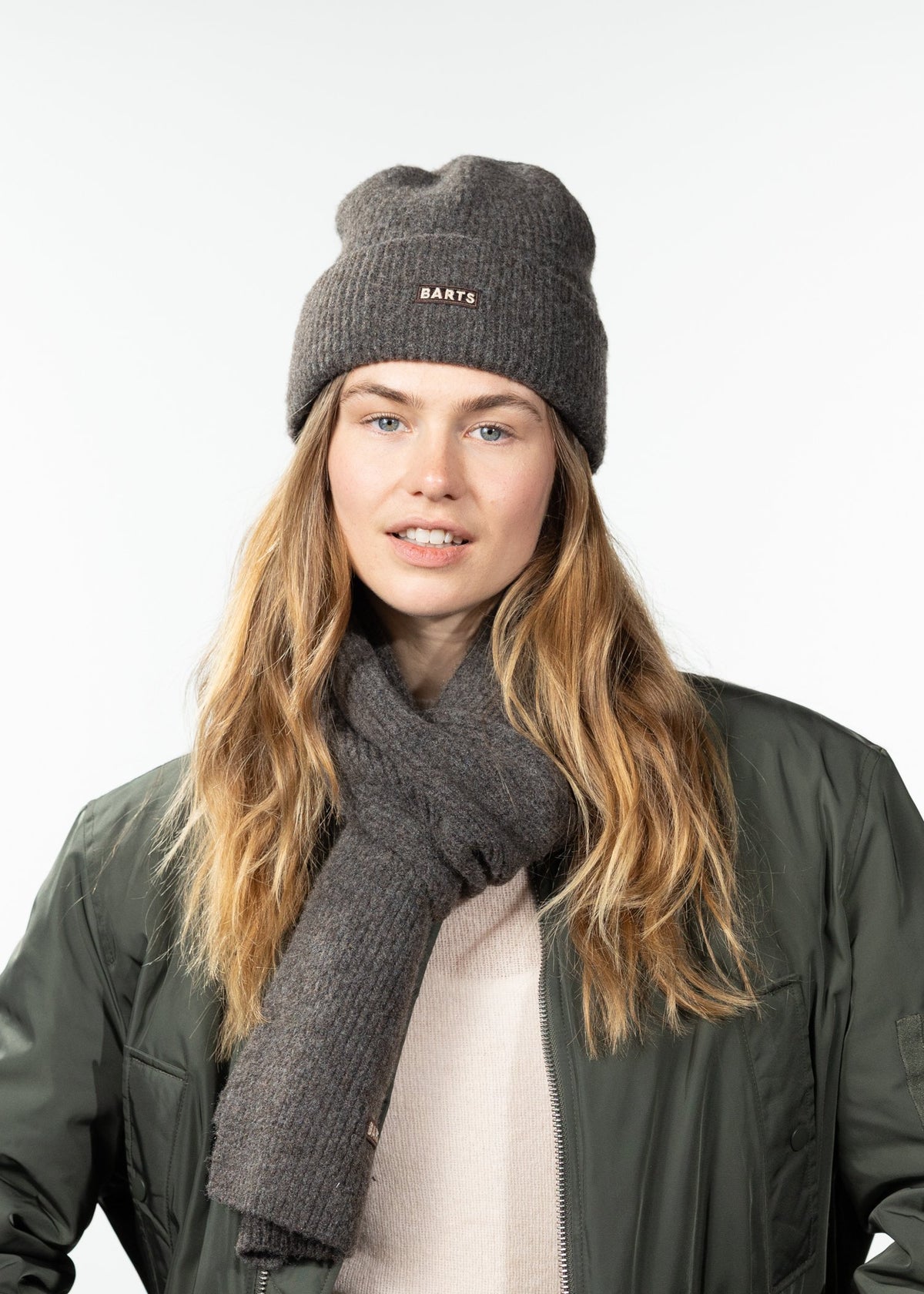 Ardelve Beanie (Beige Dark Brown)