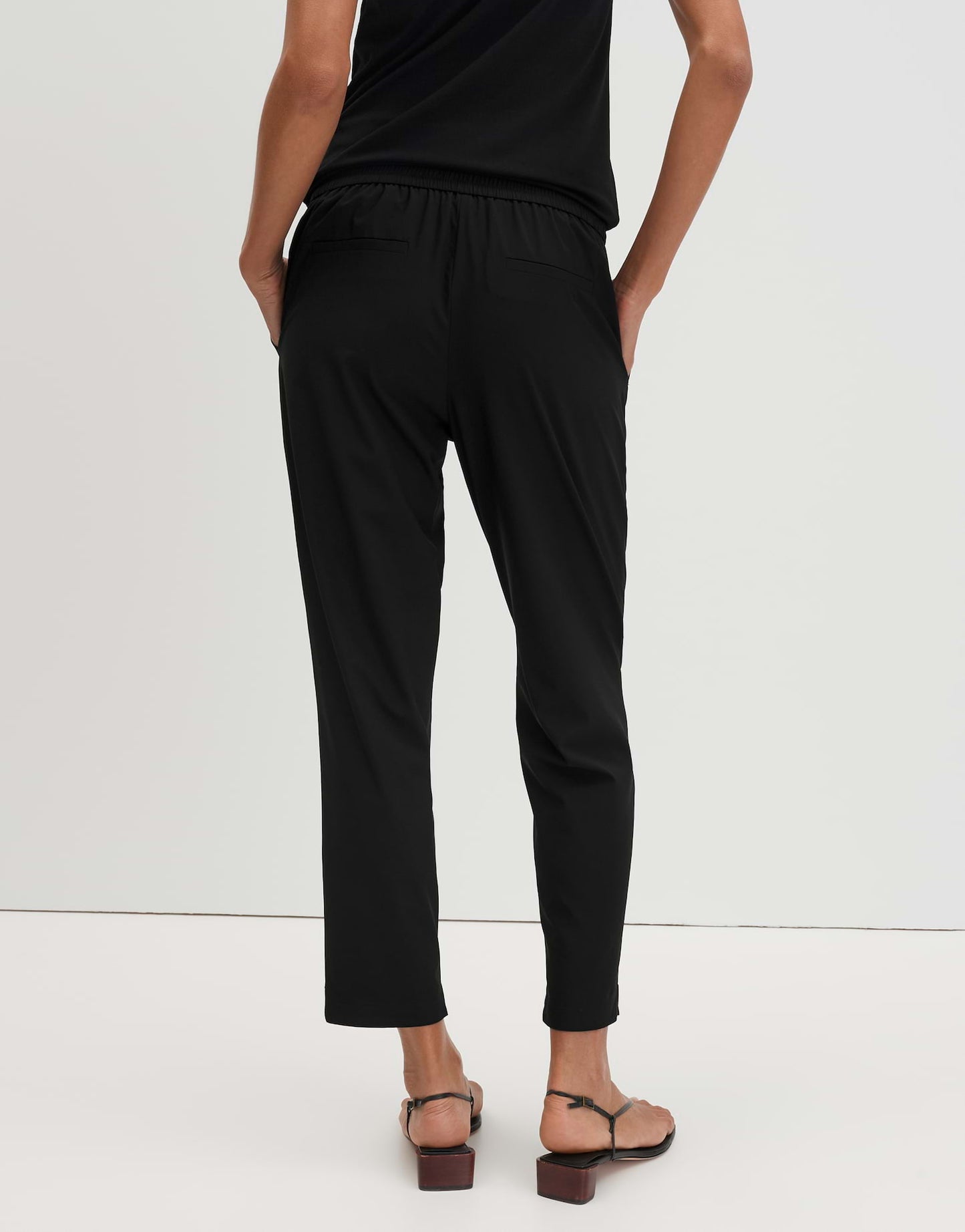Charlie (Black)