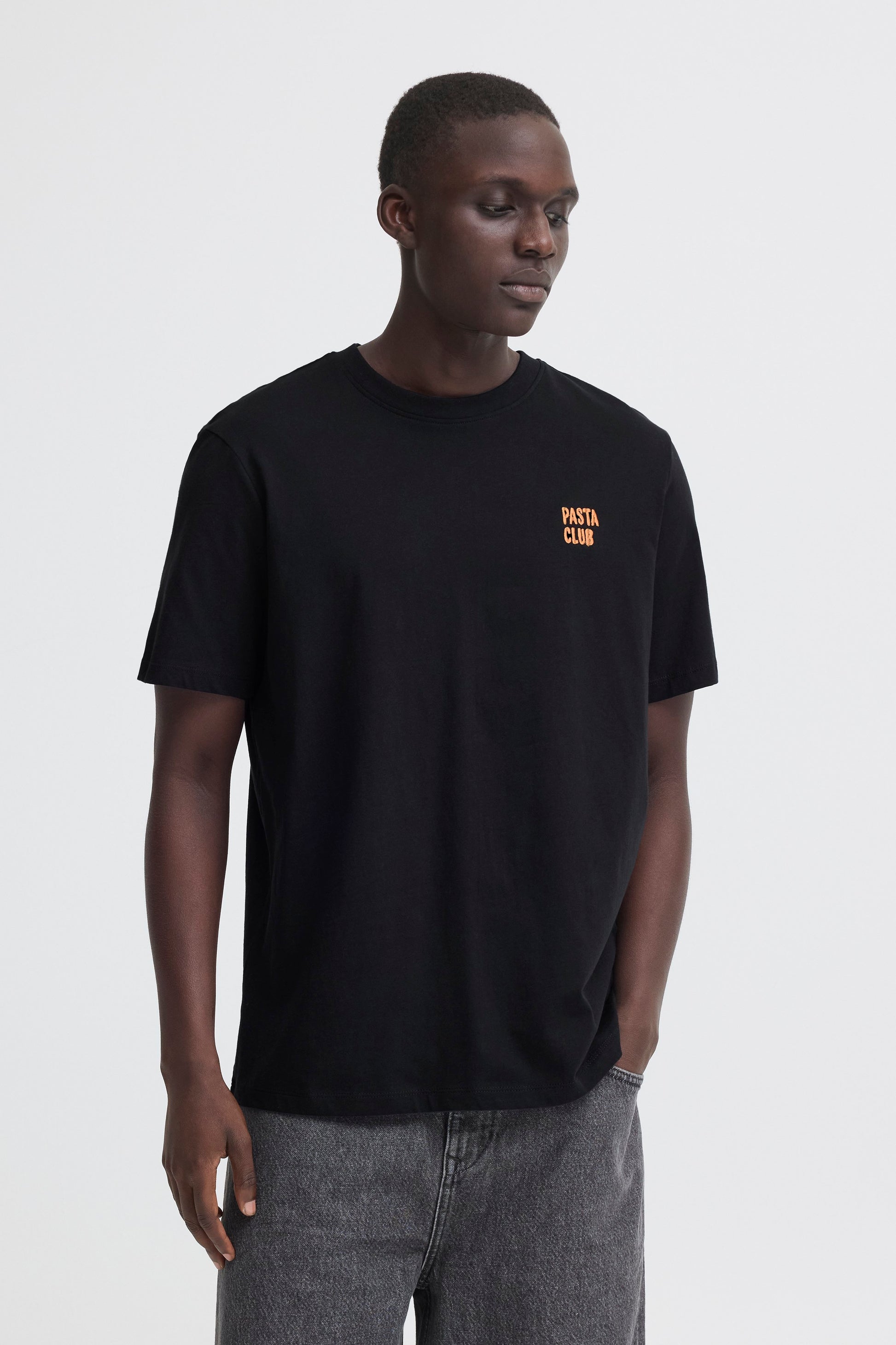 Bhkaan Emb S/s Tee (Black Beau)