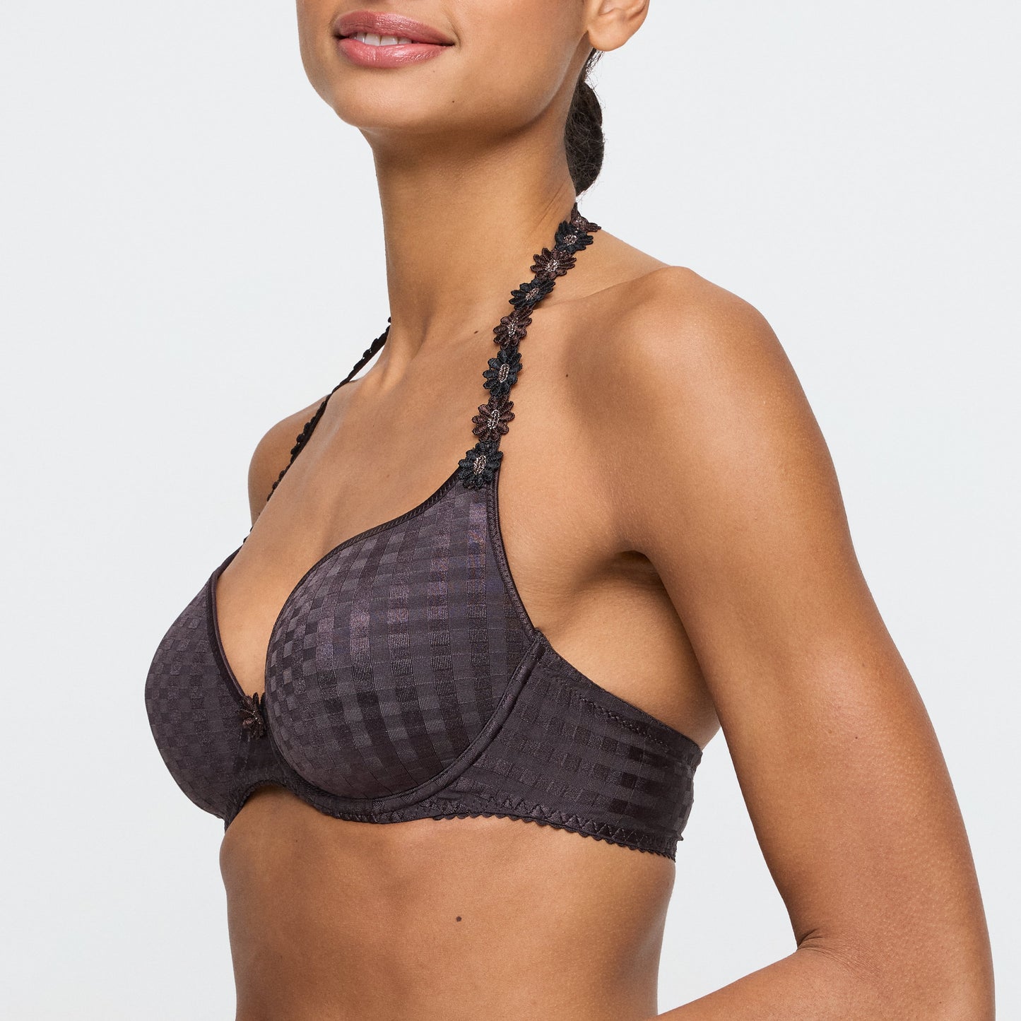 AVERO sweet chocolate Unterlegter BH Herzform (Swc)