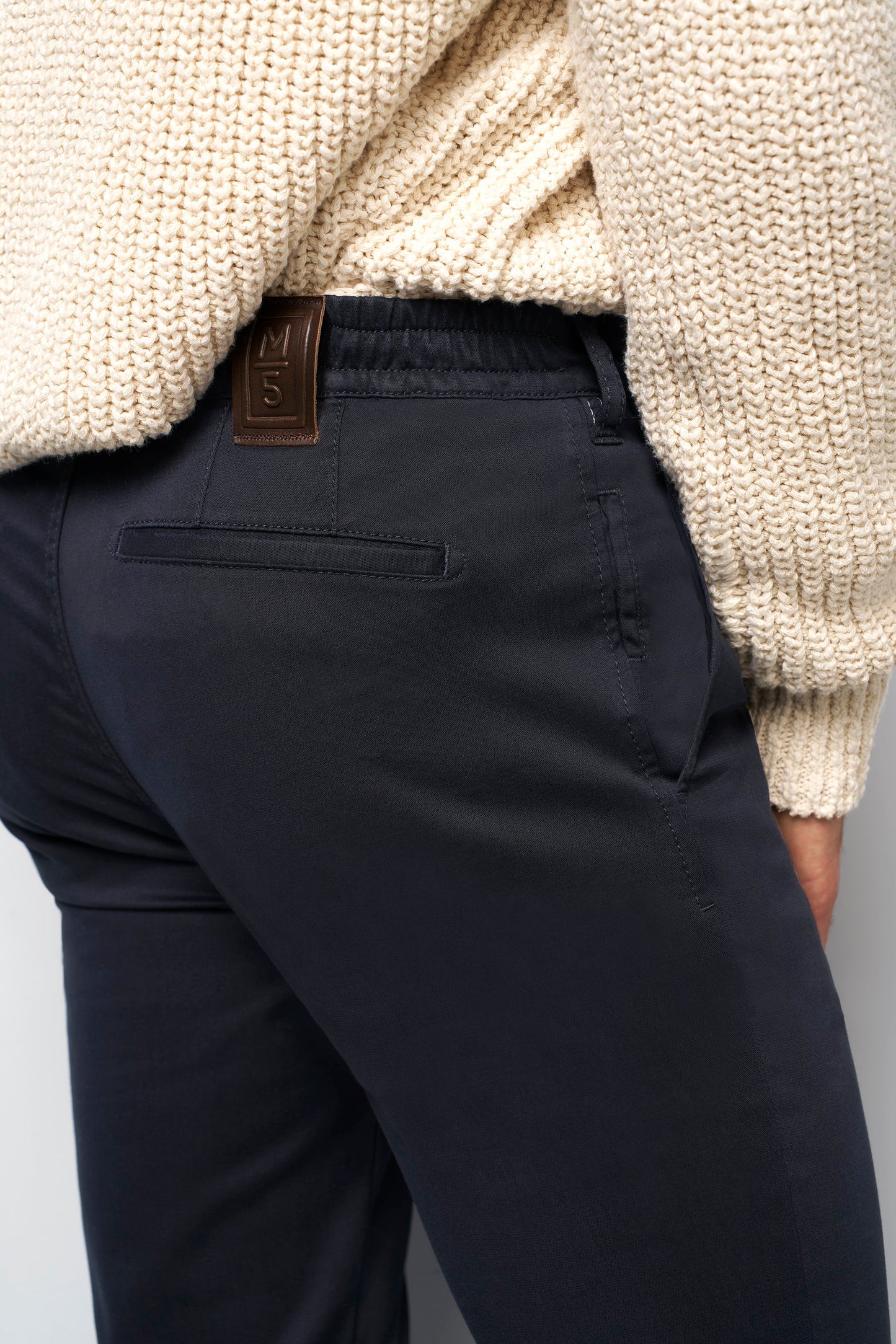 M5 Move 2-6502 (Marine)