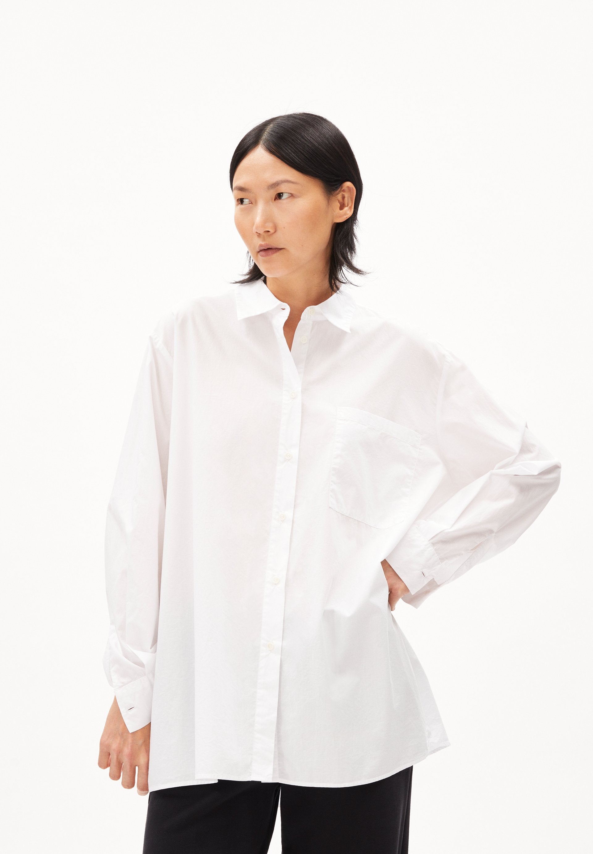 Ealgaa (White)