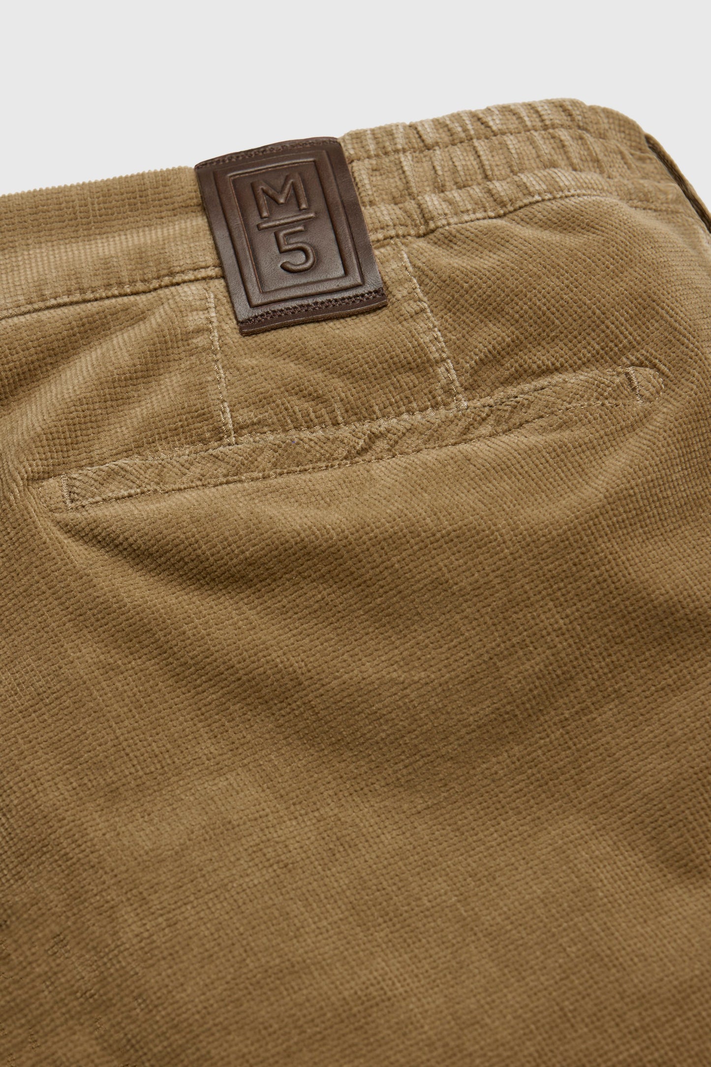 M5 Move 2-6598 (Camel)
