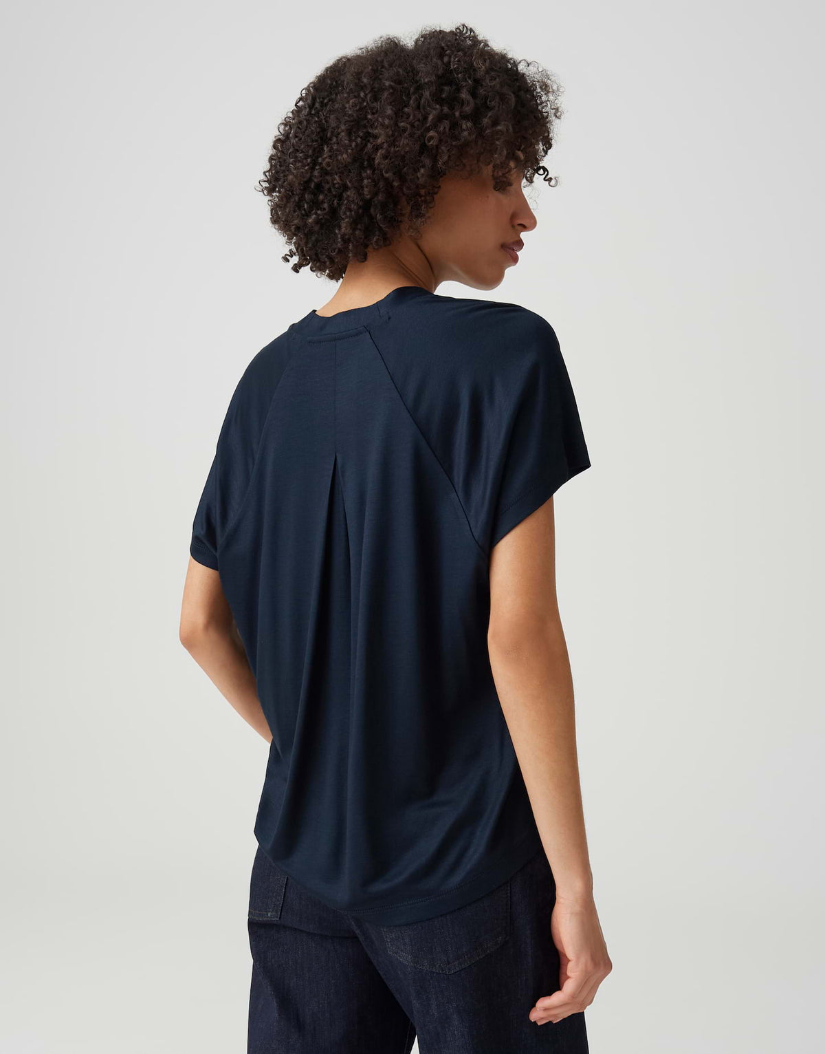 Sanebie (Coal Blue)