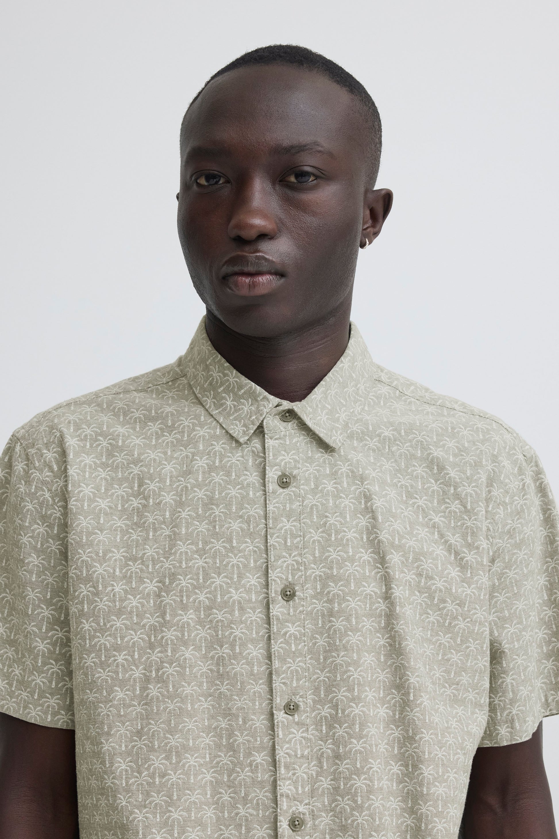 Bhaban Shirt Print (Dusty Oliv)