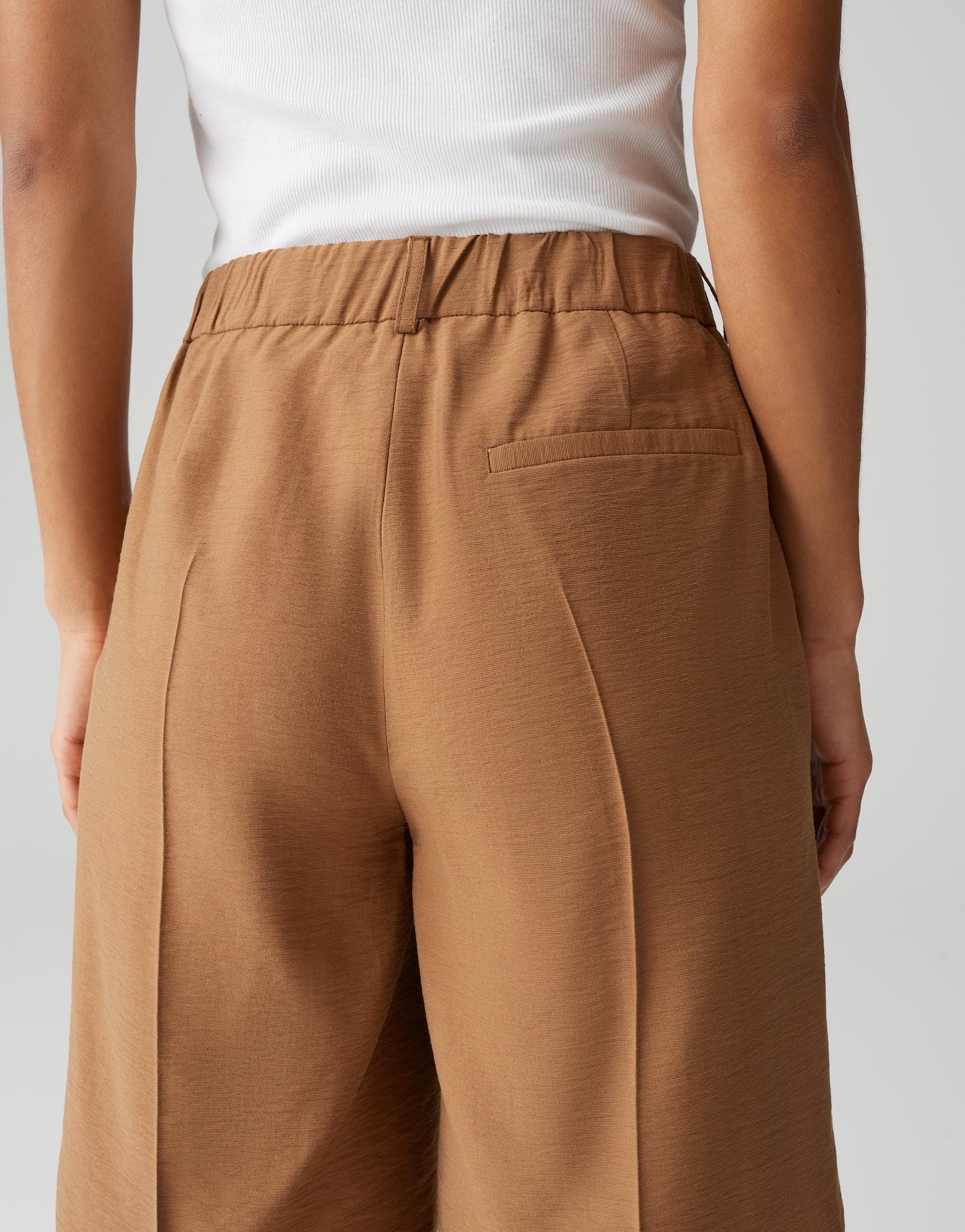 Maiga bermuda (Golden Oak)