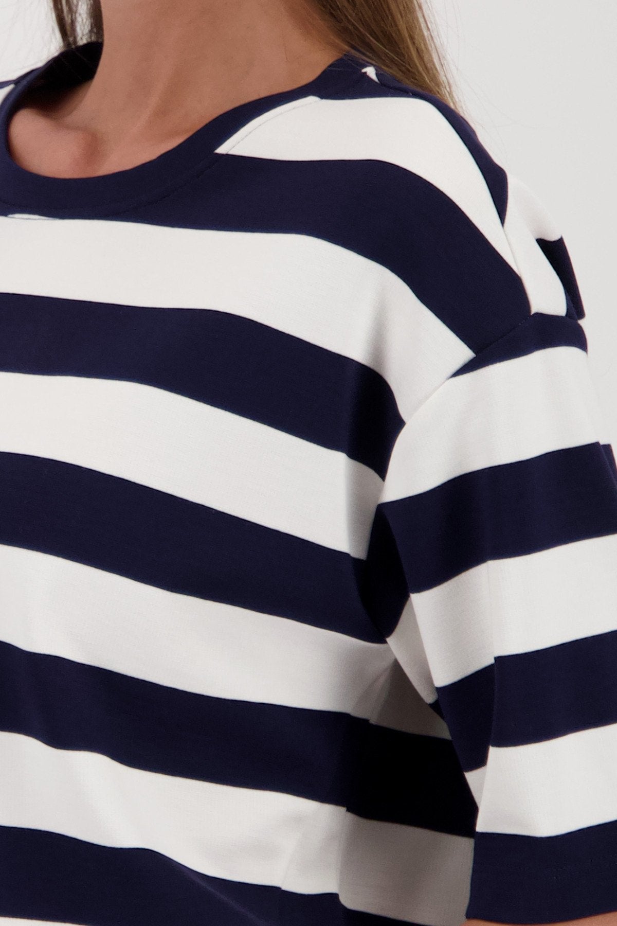 Sweatshirt (Marine Ringel)