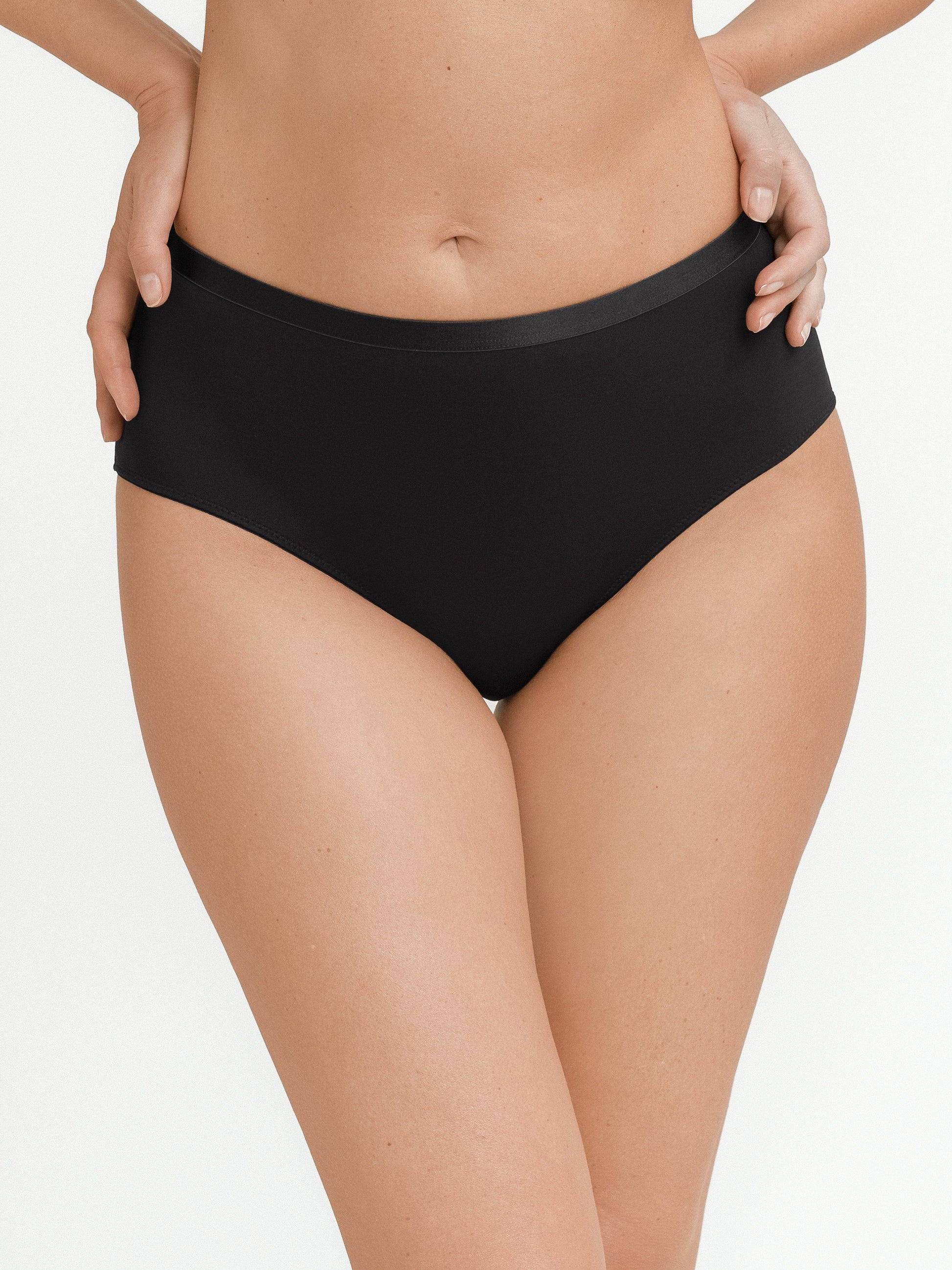 Beyond Basic - Taillenslip (Schwarz)
