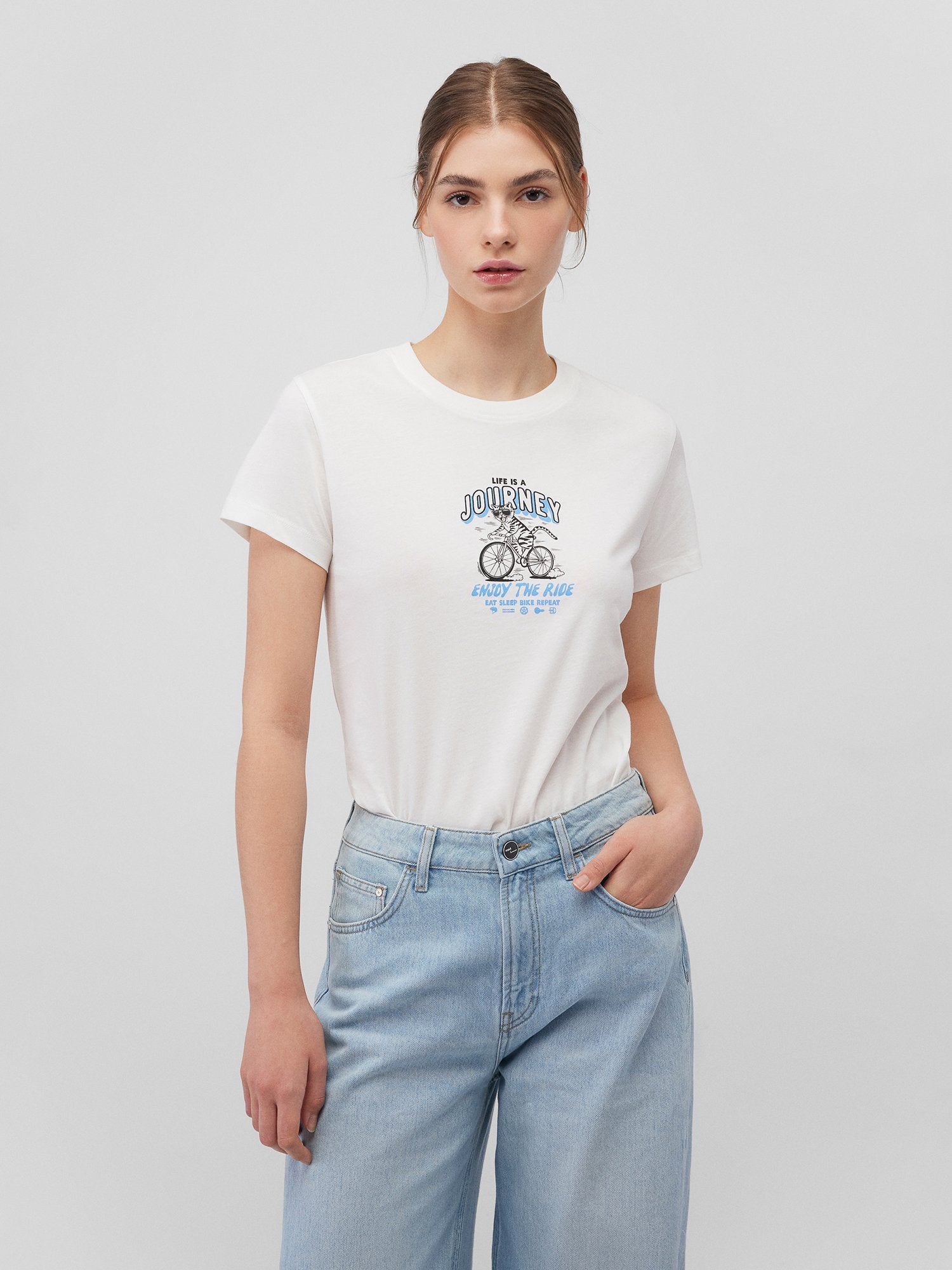 Cat Journey Tee (Antique White)