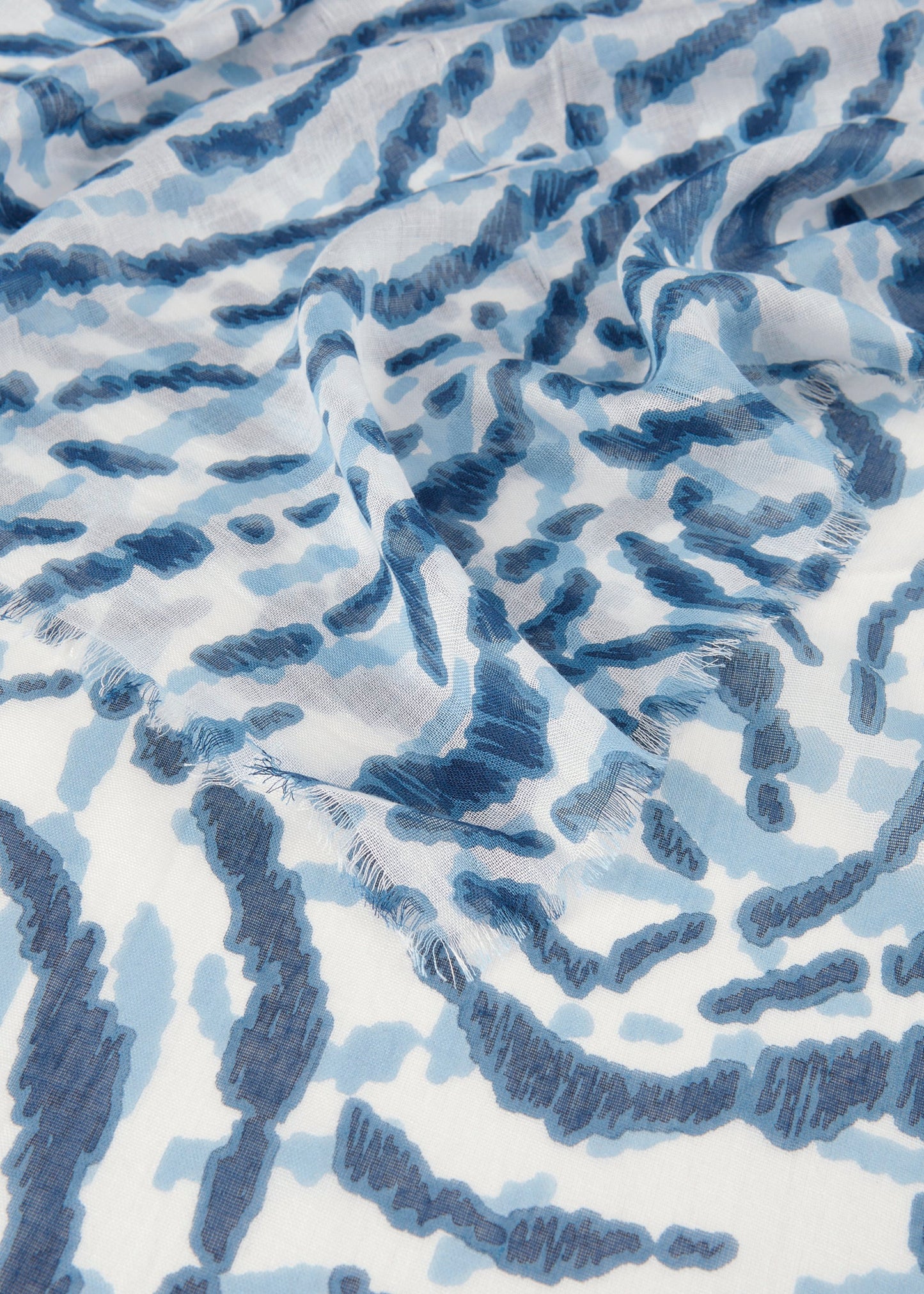 Softer Schal aus feinem Bambus mit Leoparden-Muster (Blu2 Blau)