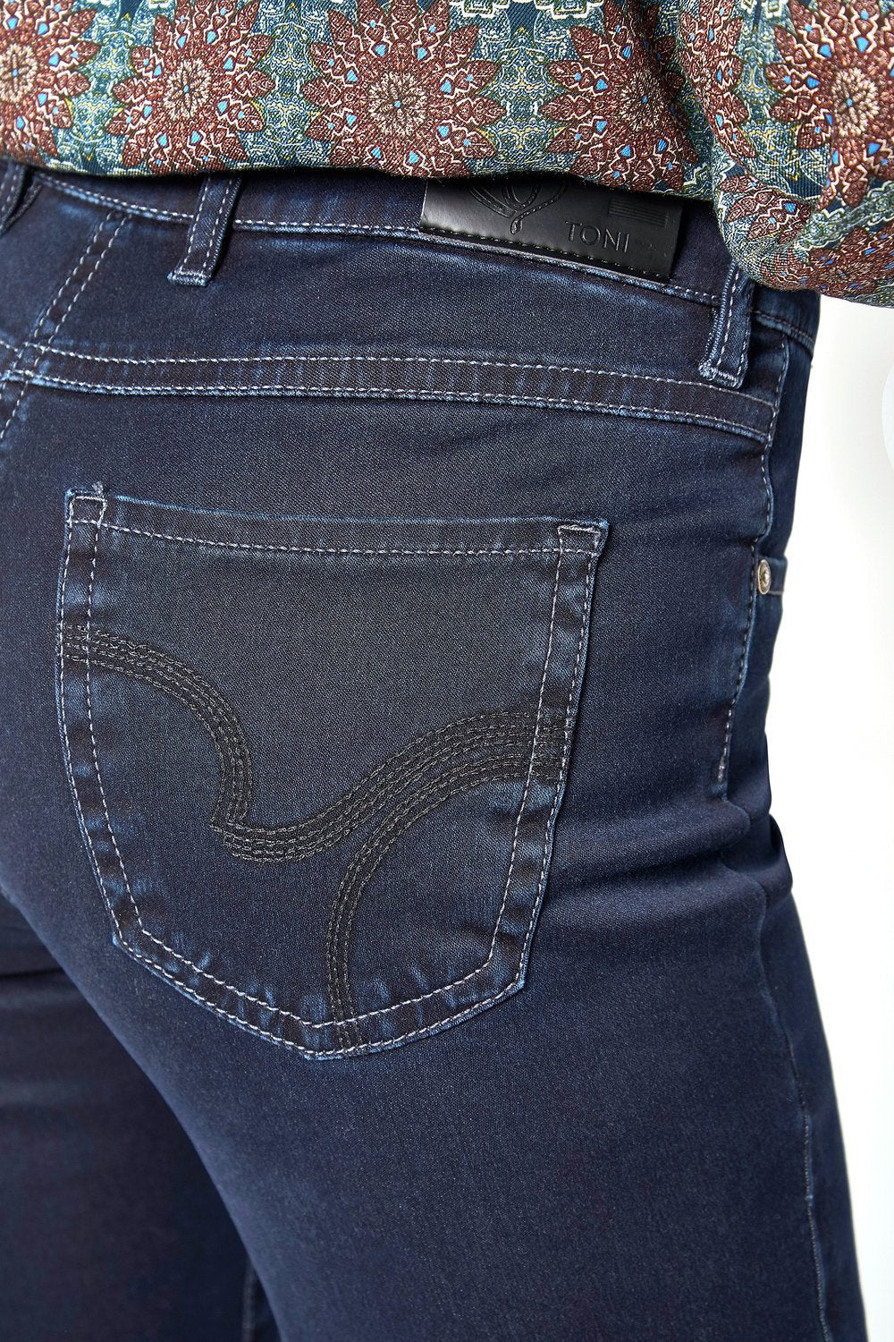 Perfect Shape Straight (Dark Blue Used)