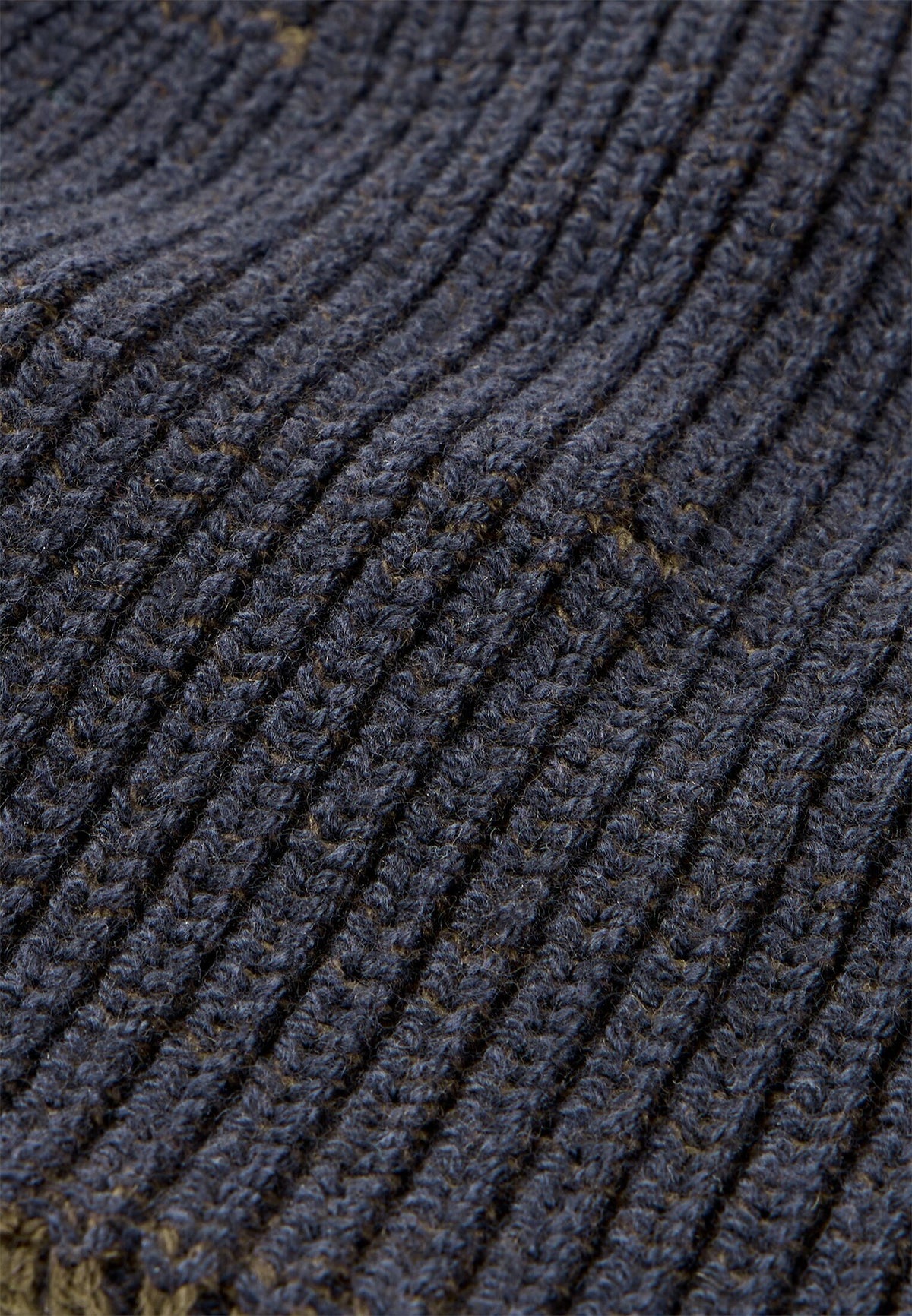 Strickmütze mit Schriftzug (Dark Choclate)