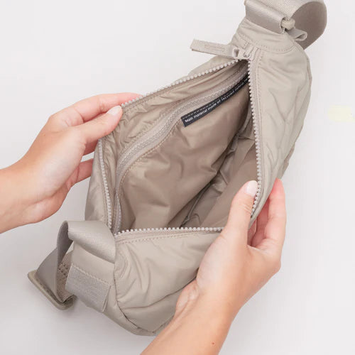 Wavy Puffer Moon Bag