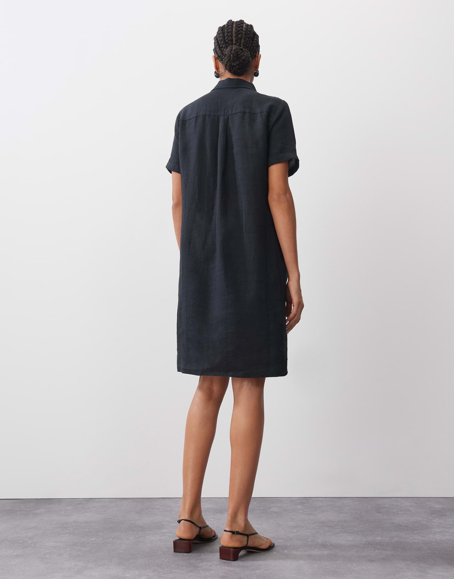 Quinty linen (Black)