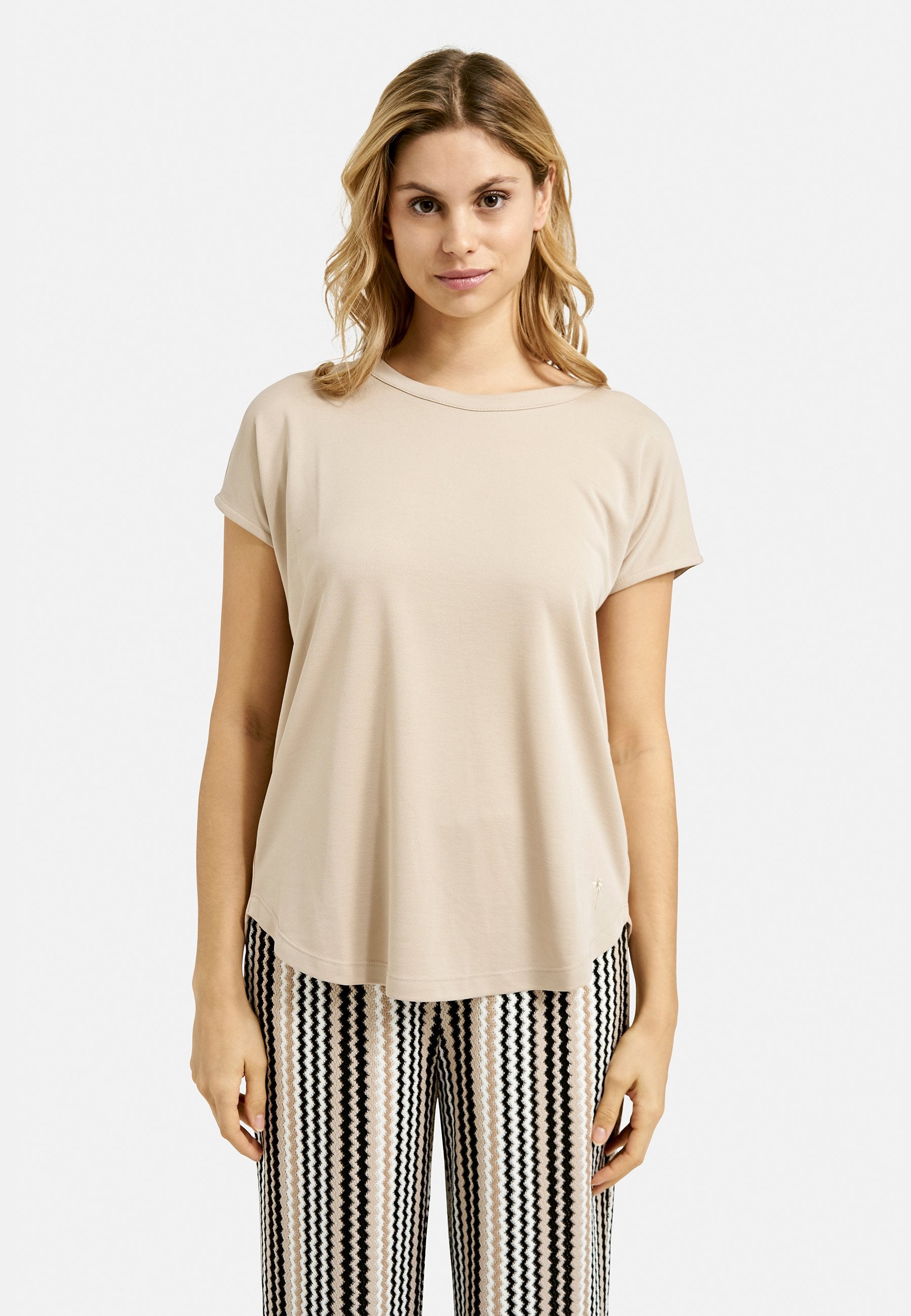 T-Shirt Modal Crossed Backneck (Camel)