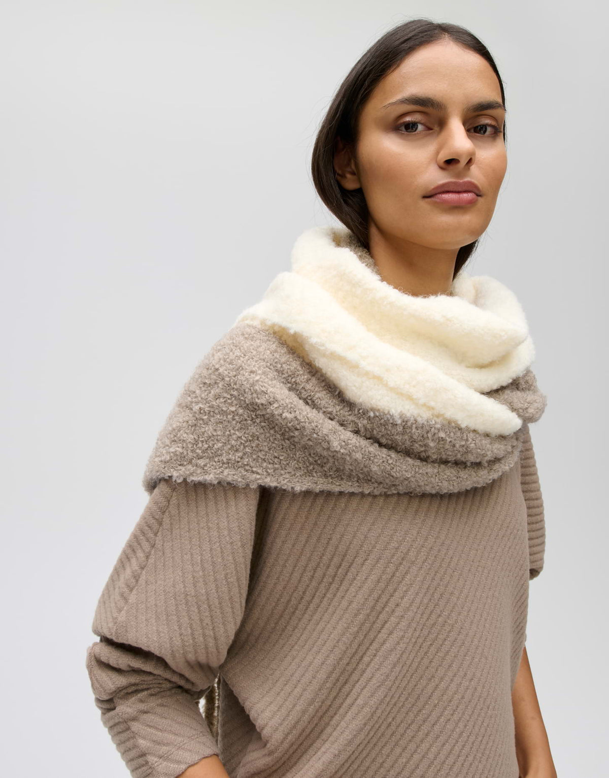 Amoni colorblock (Light Mocca)