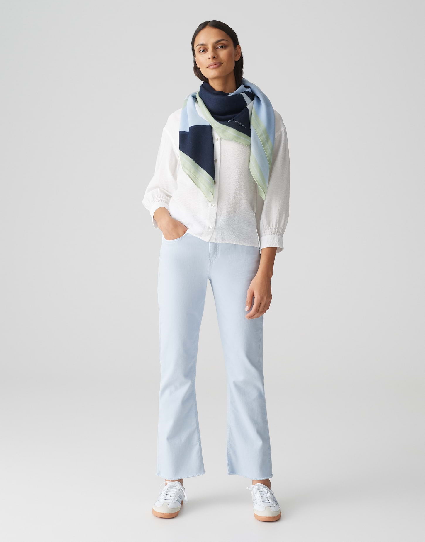 Eboni french (Oxford Blue)