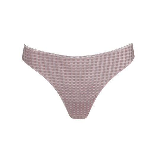 AVERO Soft Sand String (Sof)