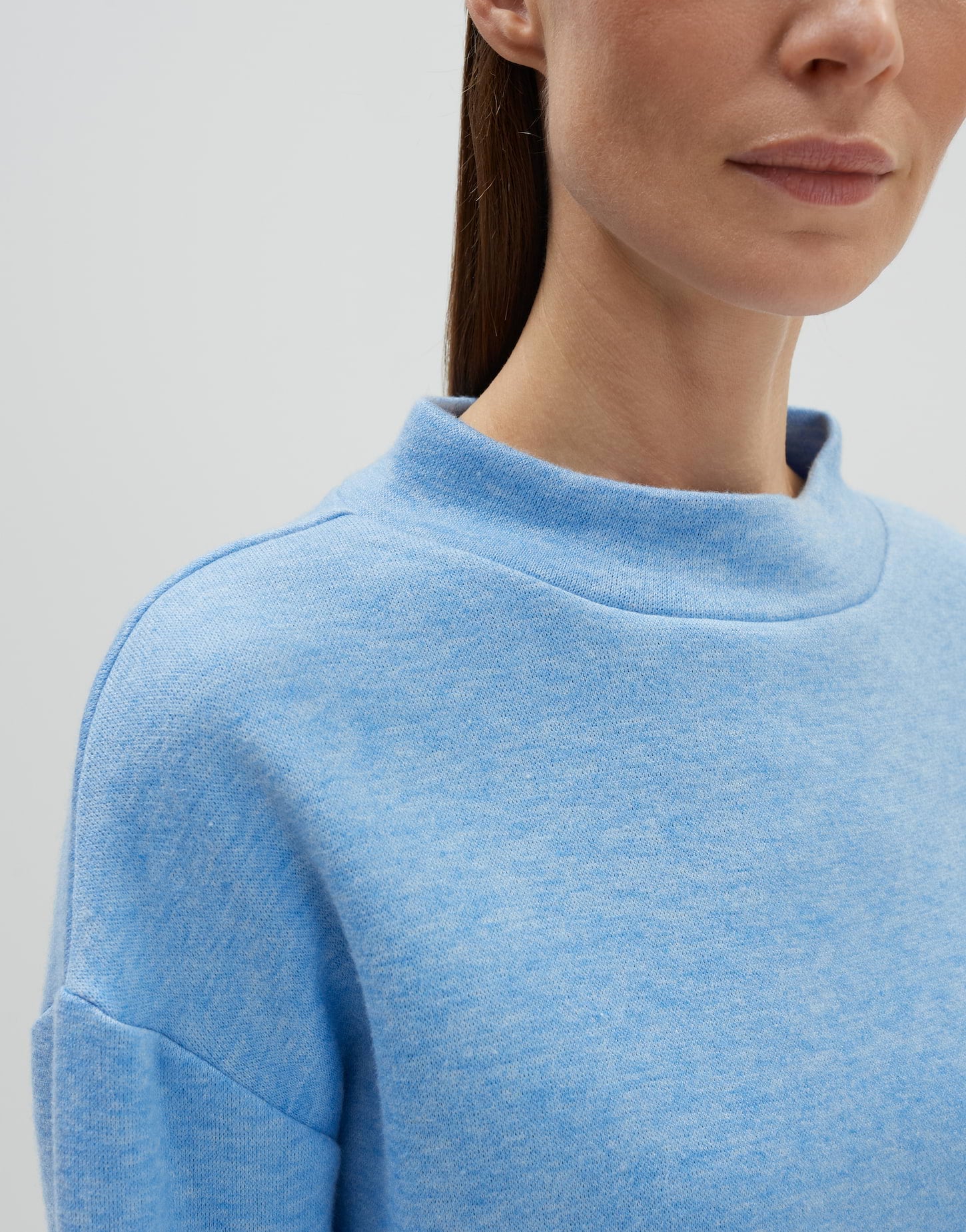 Upollina (Azure Blue)