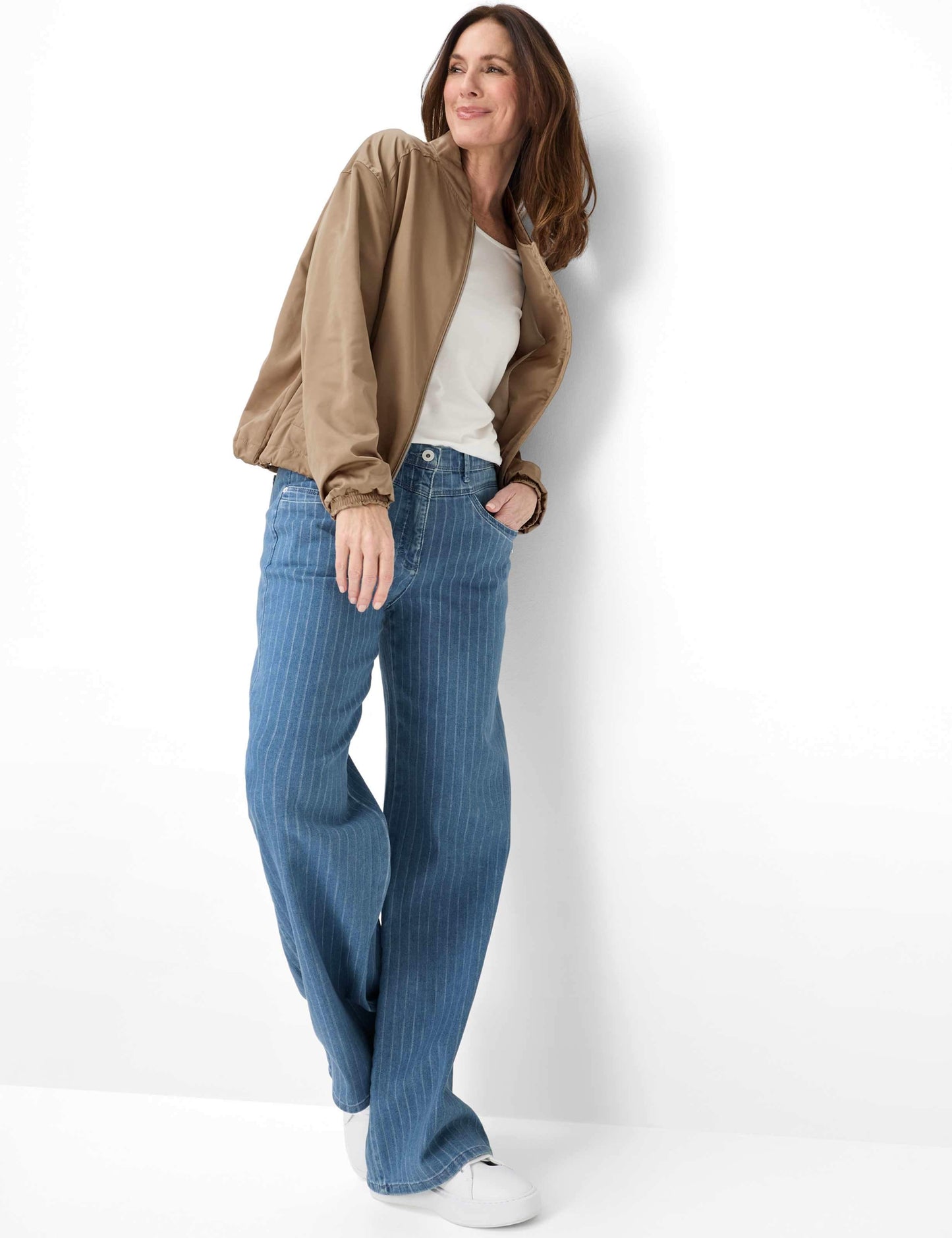 Style Laura Flared (Bleached)