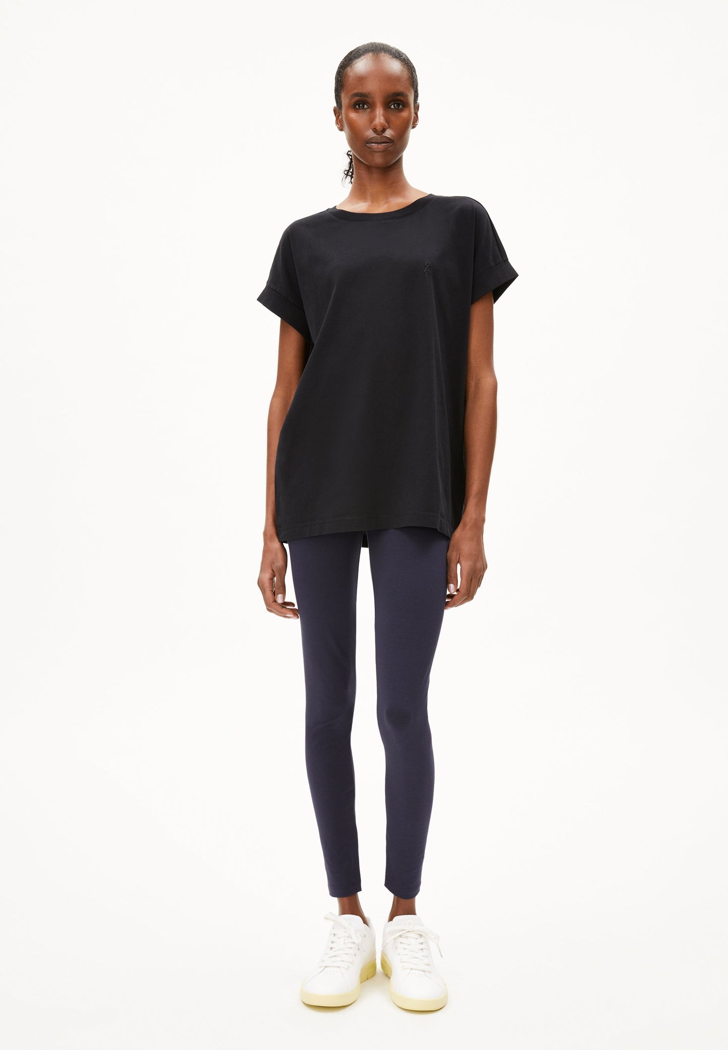 Idaara (Black)