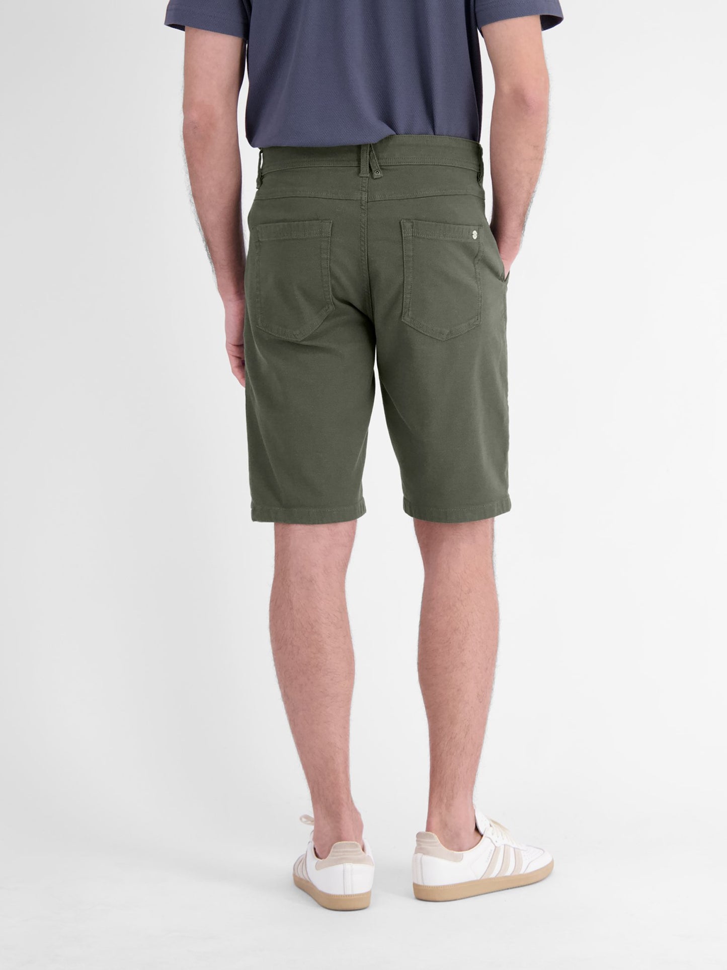 Bermuda (mit Tasche) (Nordic Olive)