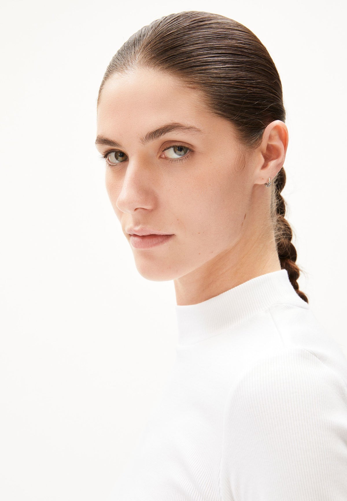 Fatimaara Rib Longsleeve (White)