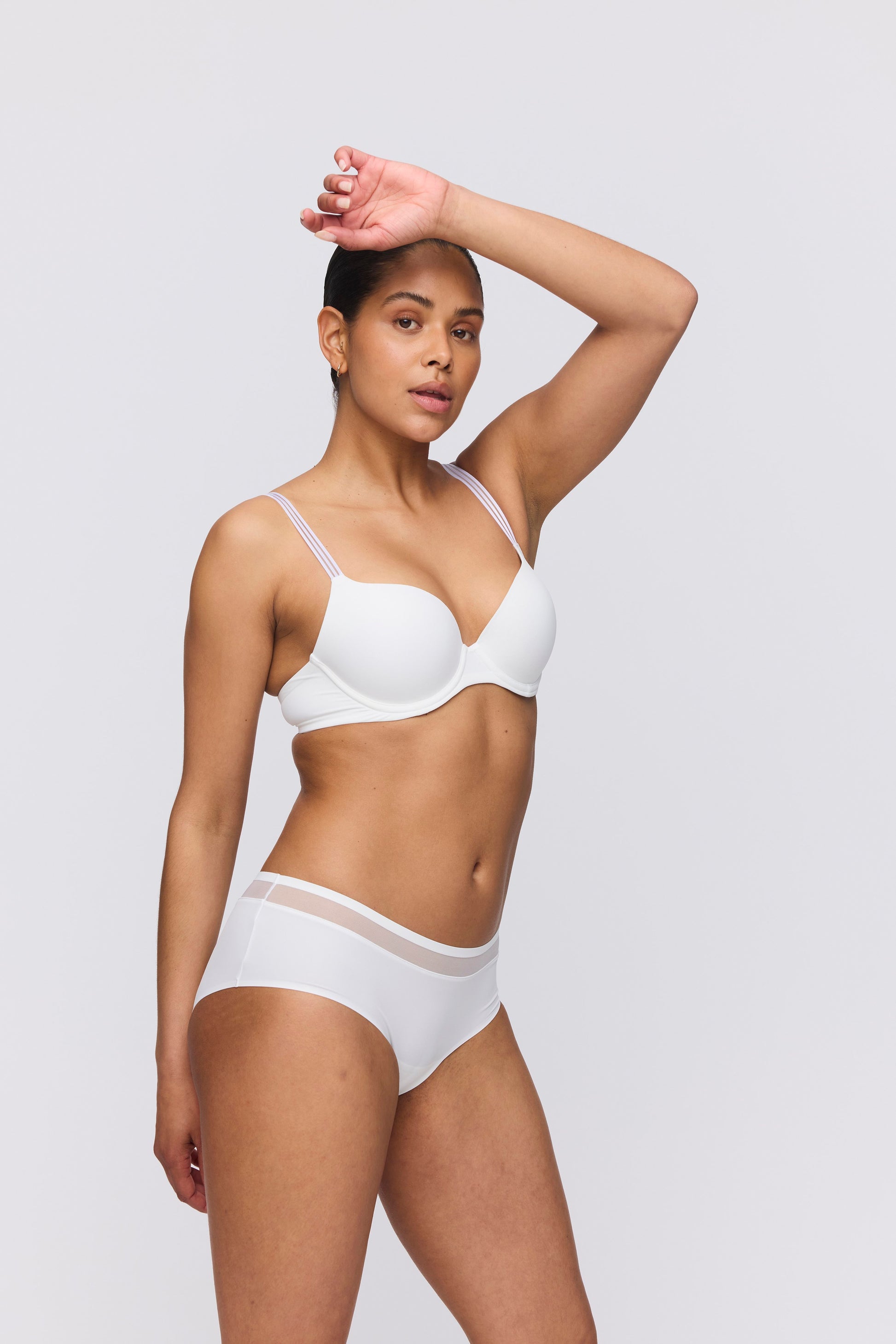 LOUIE natur Short (Nat)