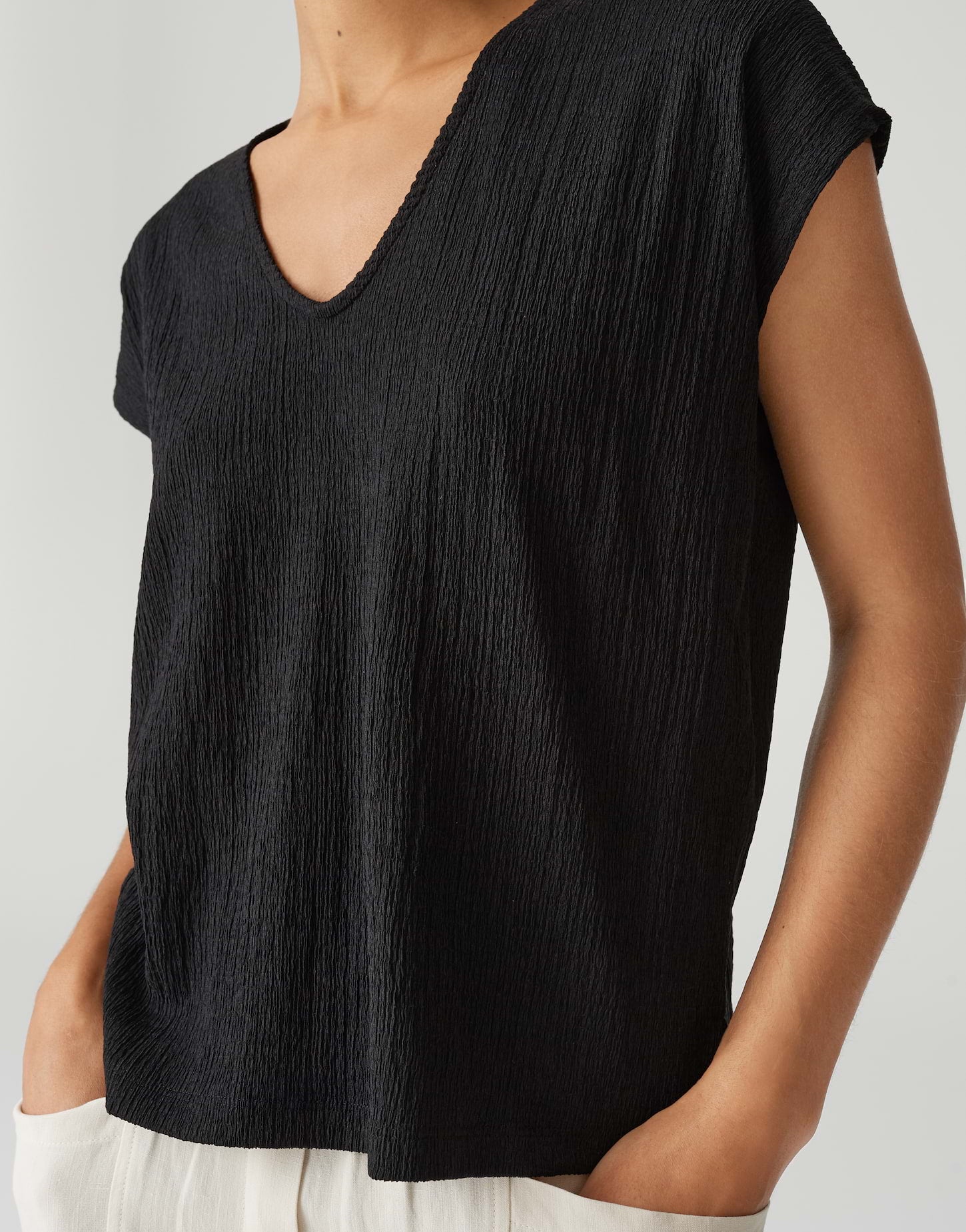 Sirukus structure (Black)