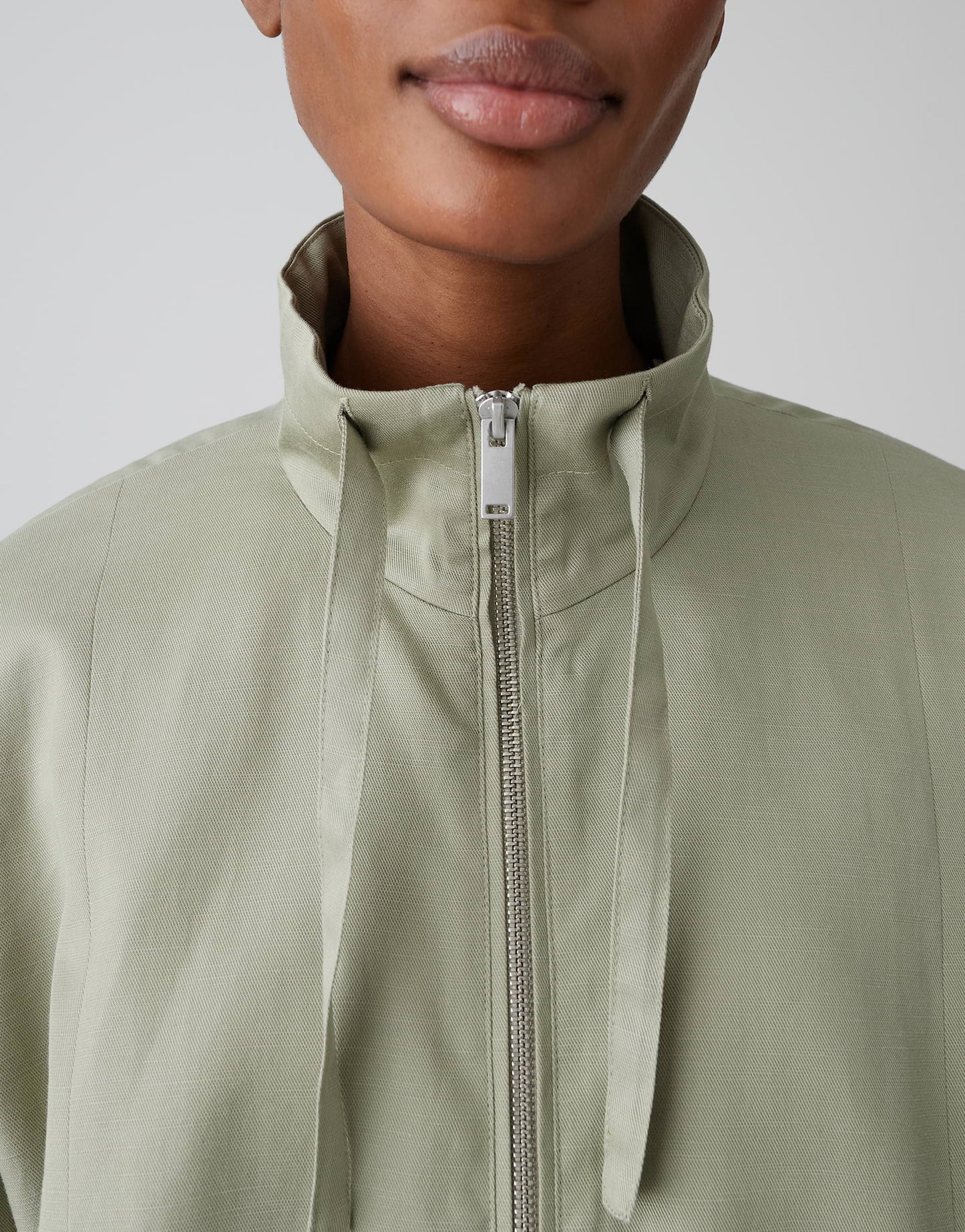 Jarusa (Pale Olive)