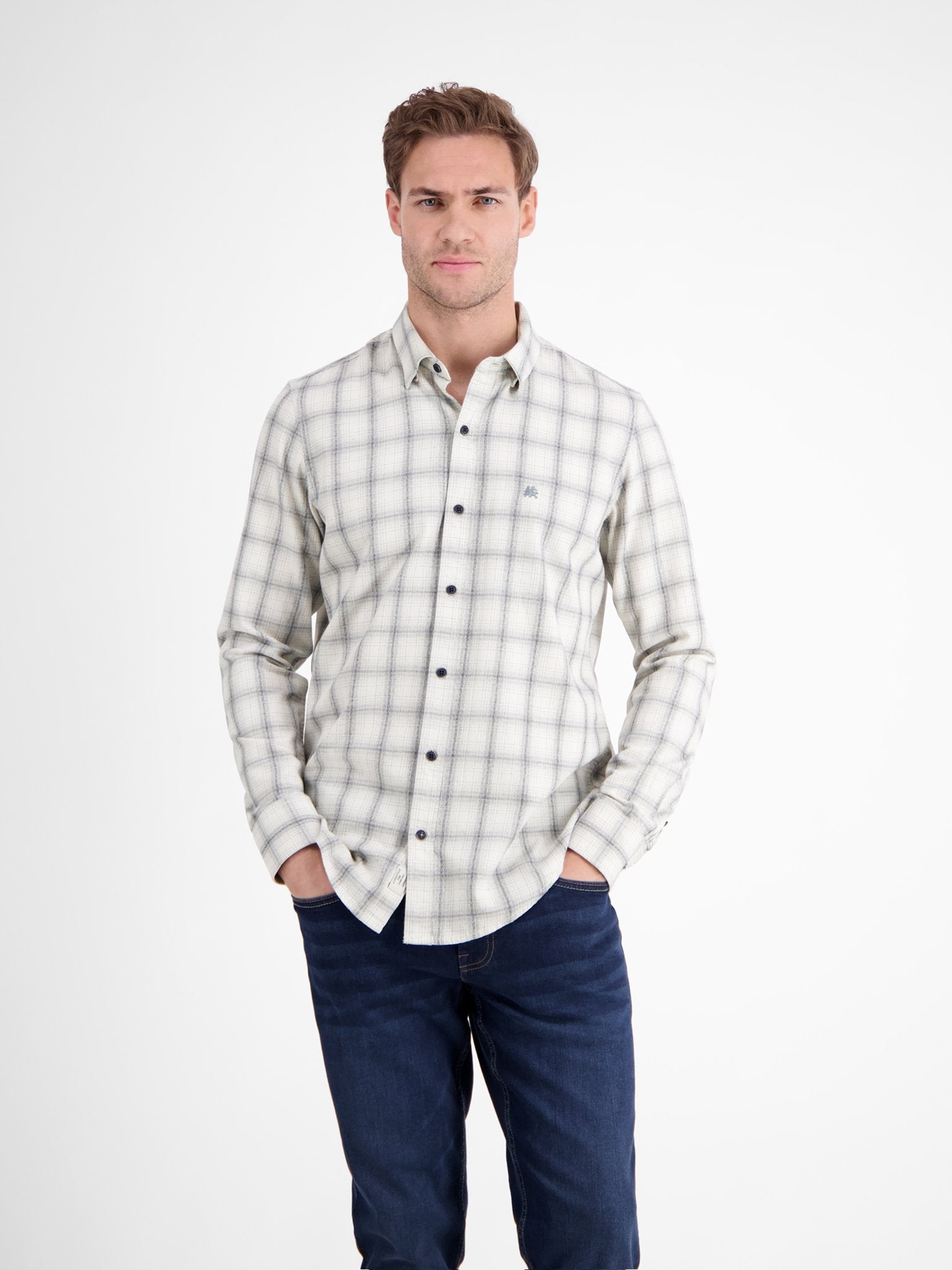 Button Down (Broken White)