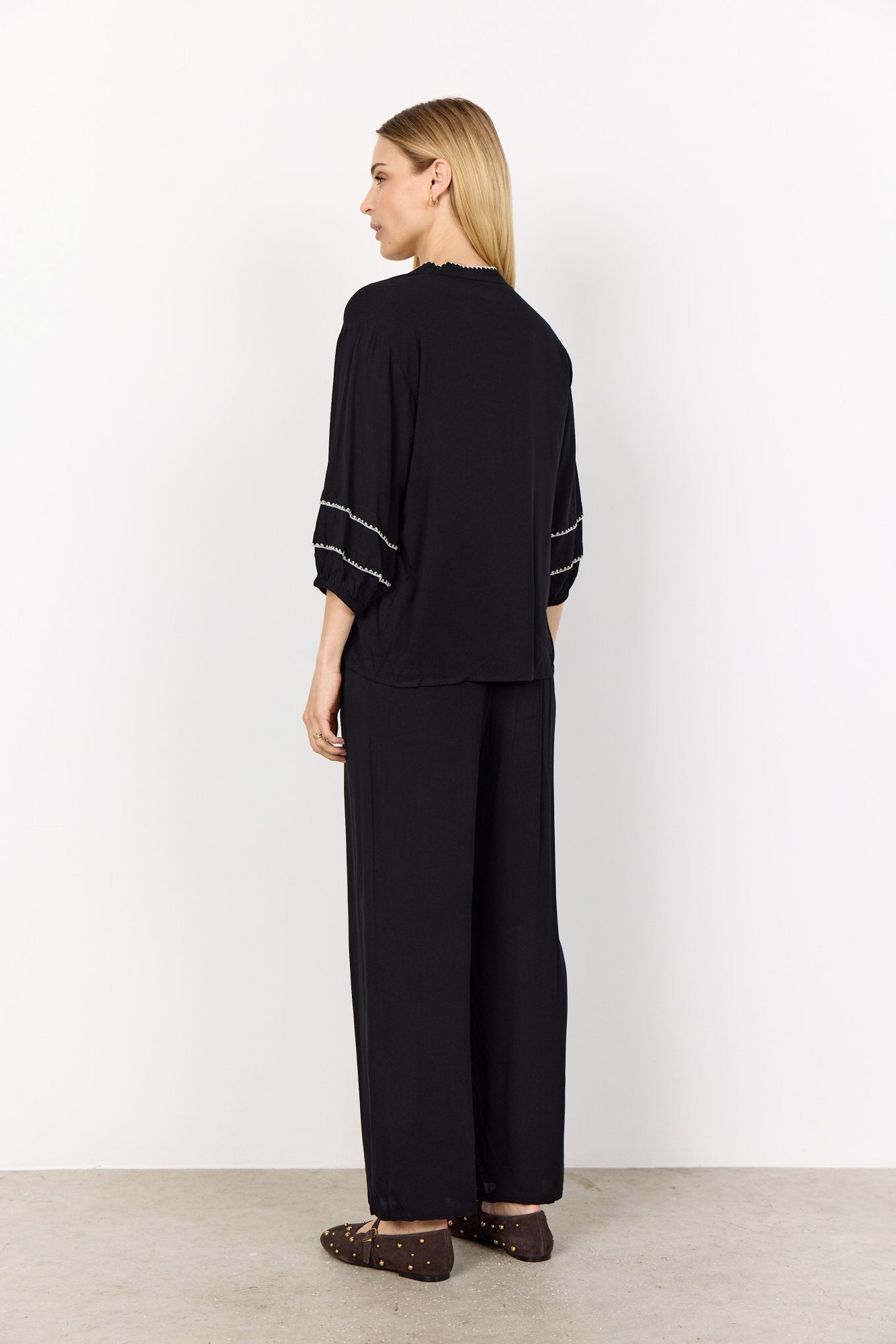 Sc-radia 216 (Black)