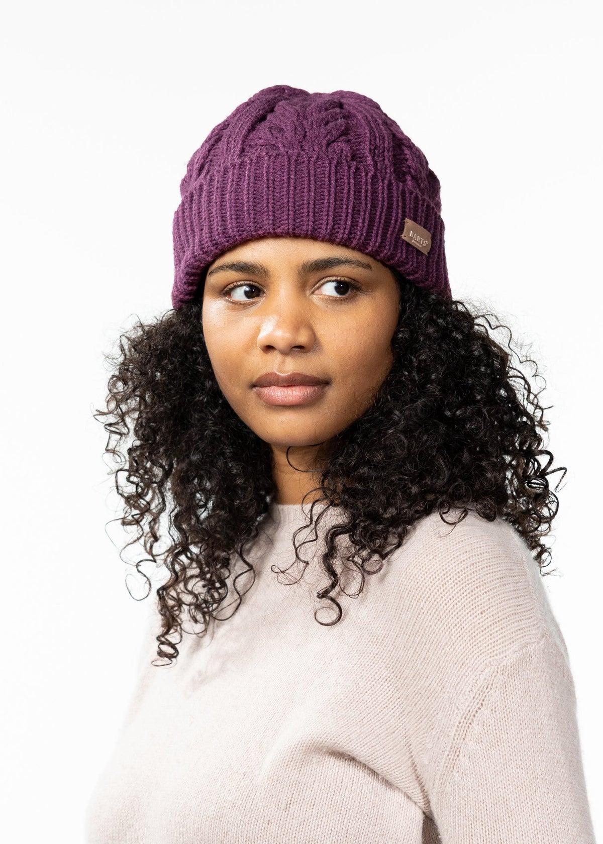 Zirani Beanie (Red Aubergine)