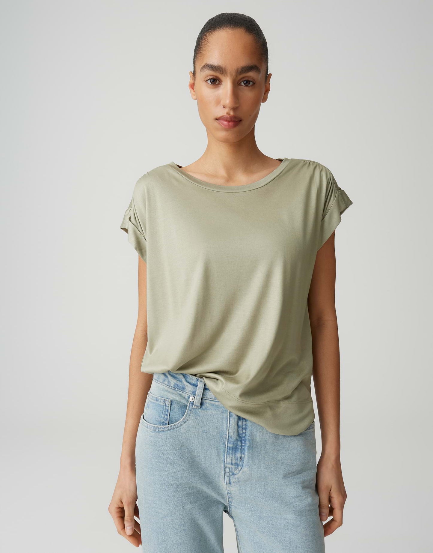 Sosilla (Pale Olive)
