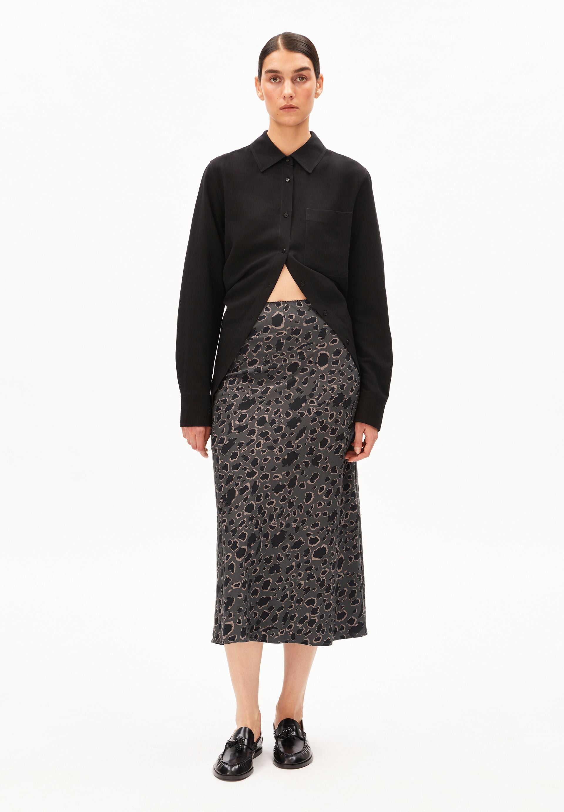 Leo Lenovaa Slip-skirt (Dark Steel-blac)