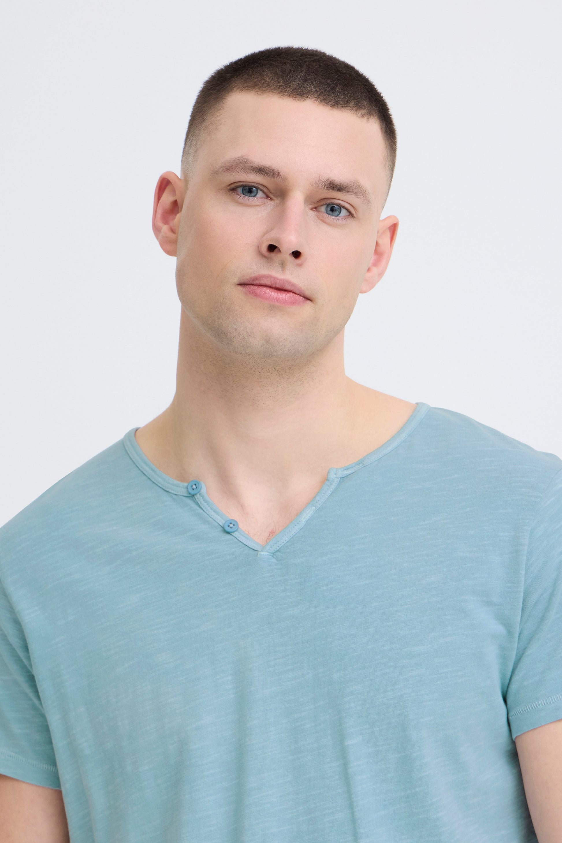 Bhaston Split Neck Tee (Dusty Blue)