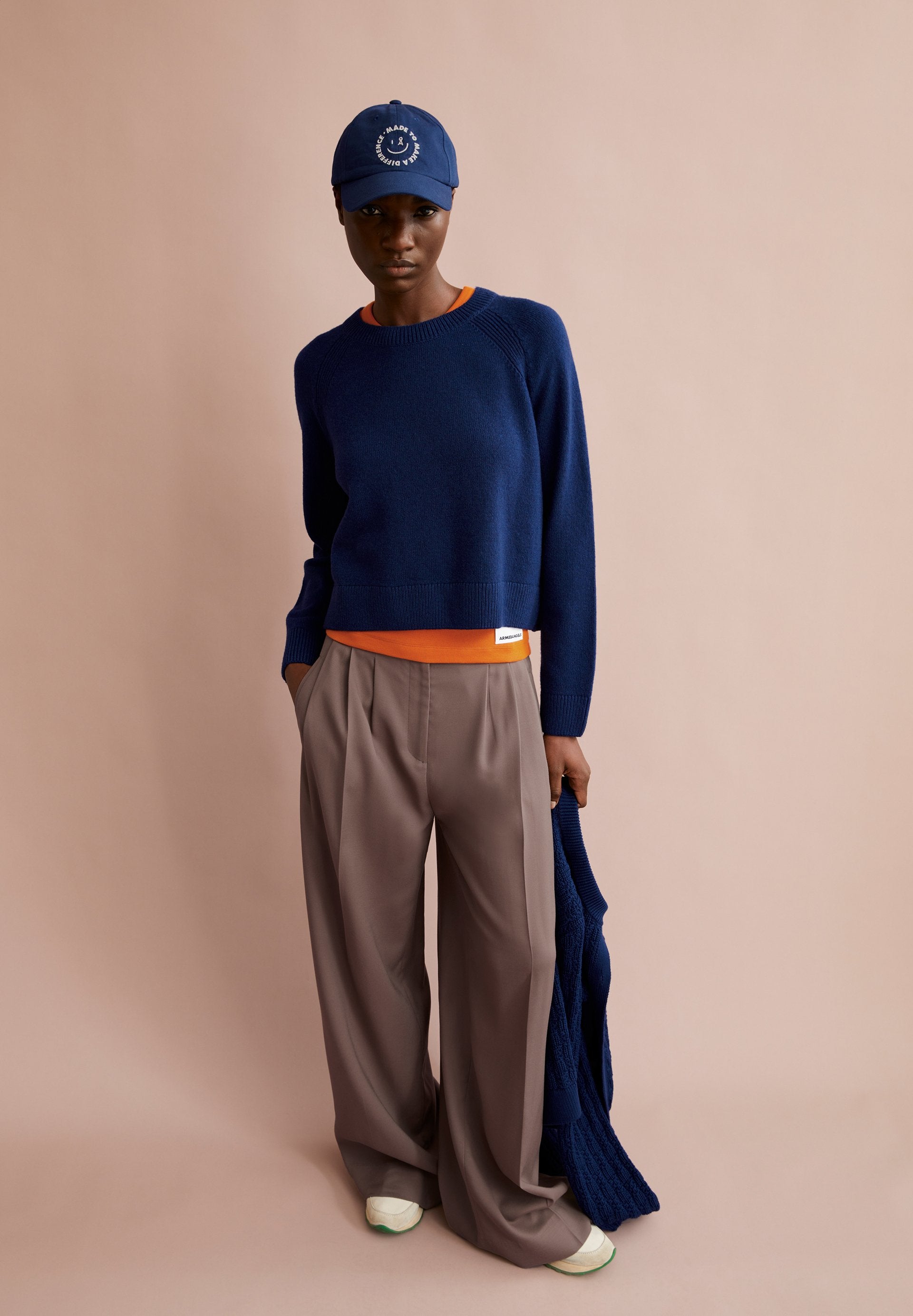 Diliriaa Reglana (Blue Noon)