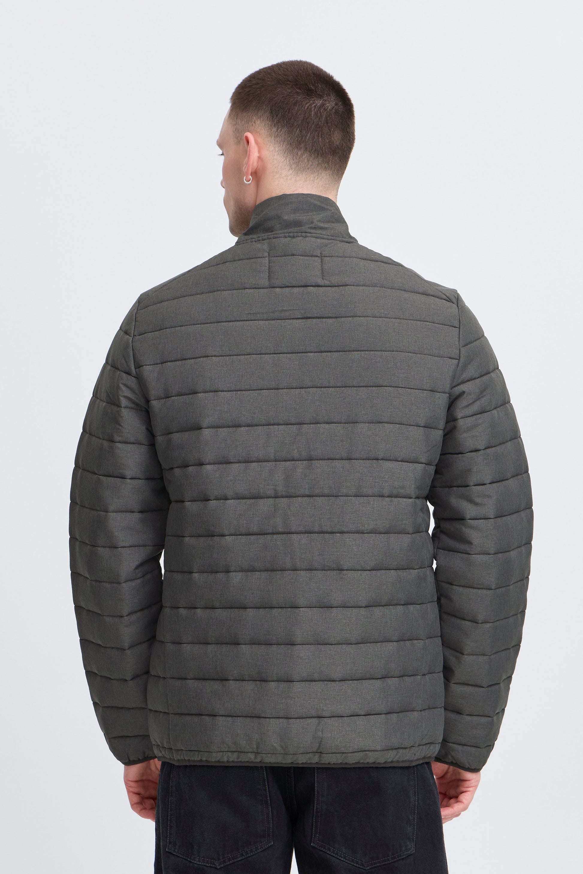 BHEDMAR puffer with stand collar (Black Melange)