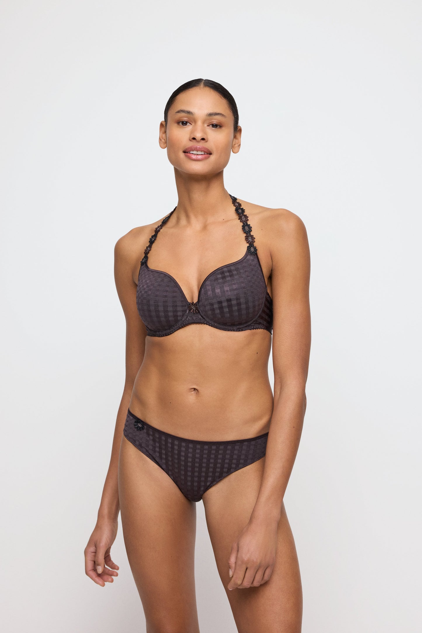 AVERO sweet chocolate Unterlegter BH Herzform (Swc)