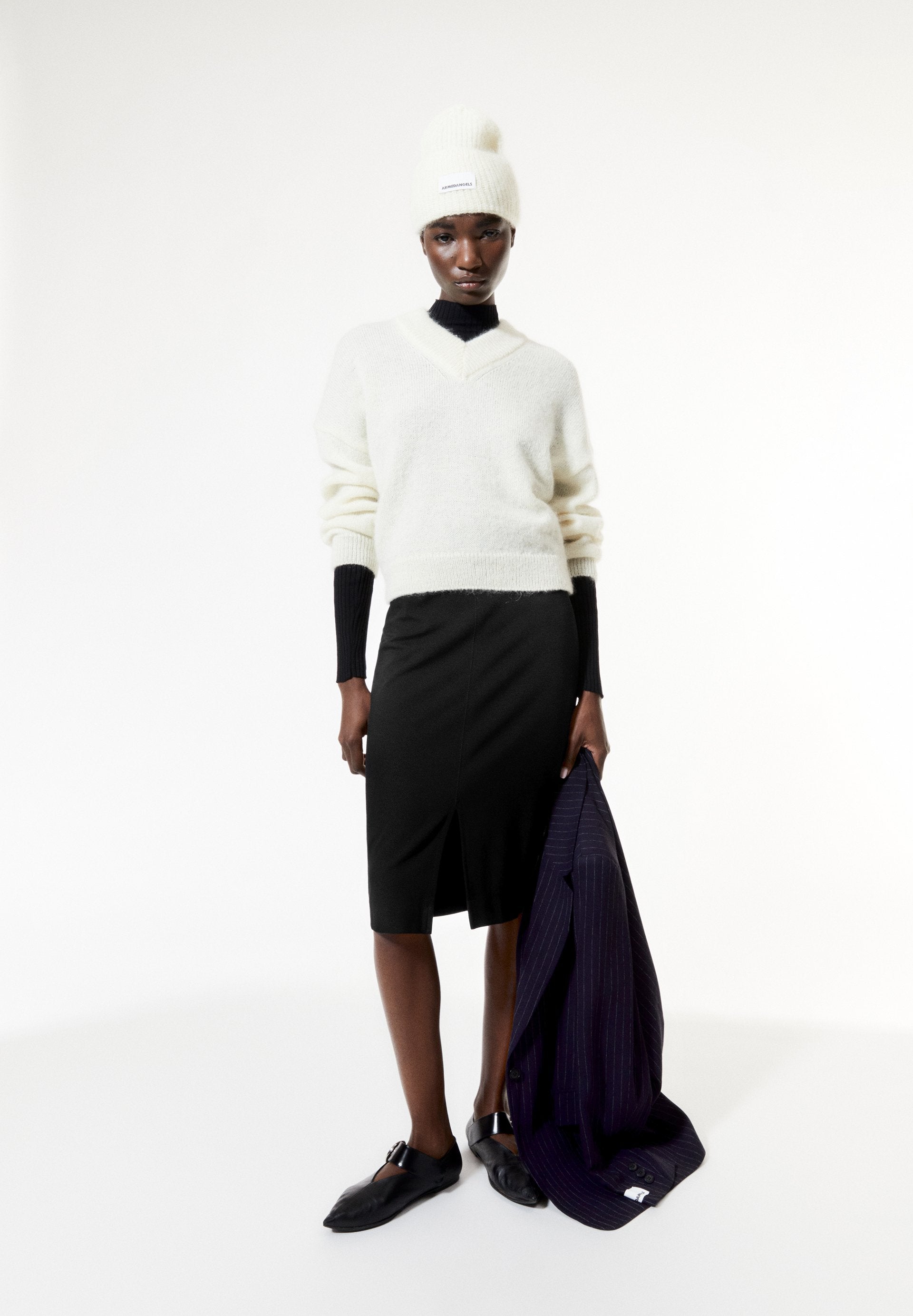 Meditaa (Black)