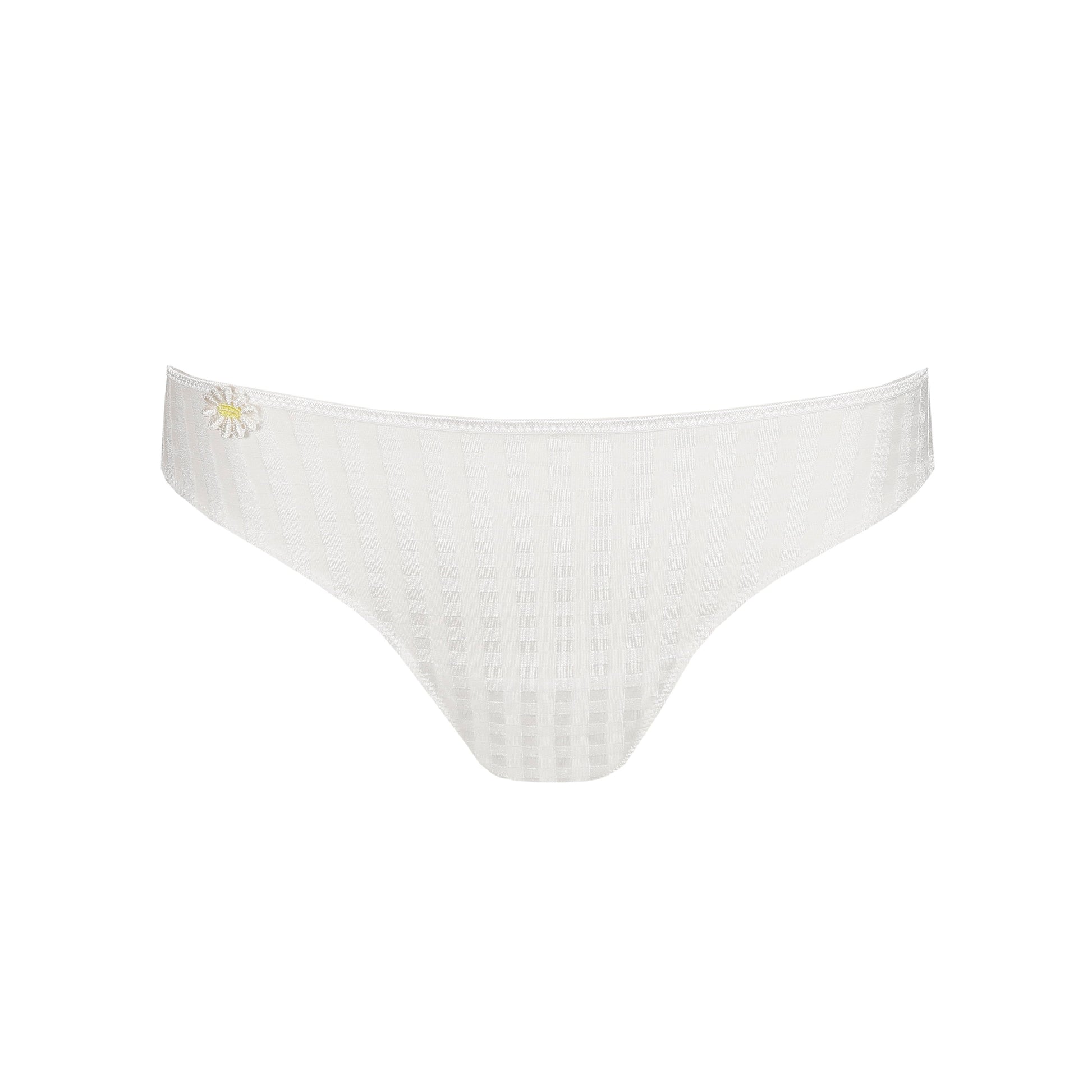 AVERO Ivory Petal Rioslip (Iyp)
