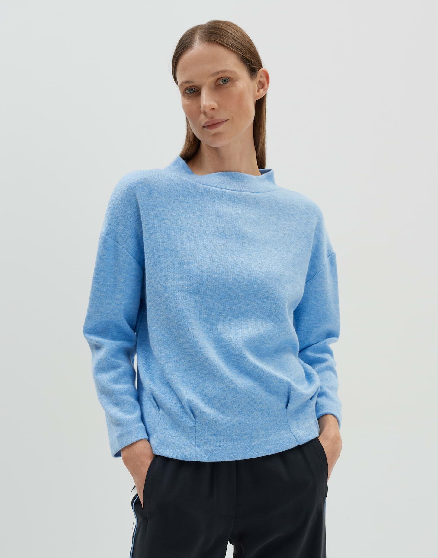 Upollina (Azure Blue)