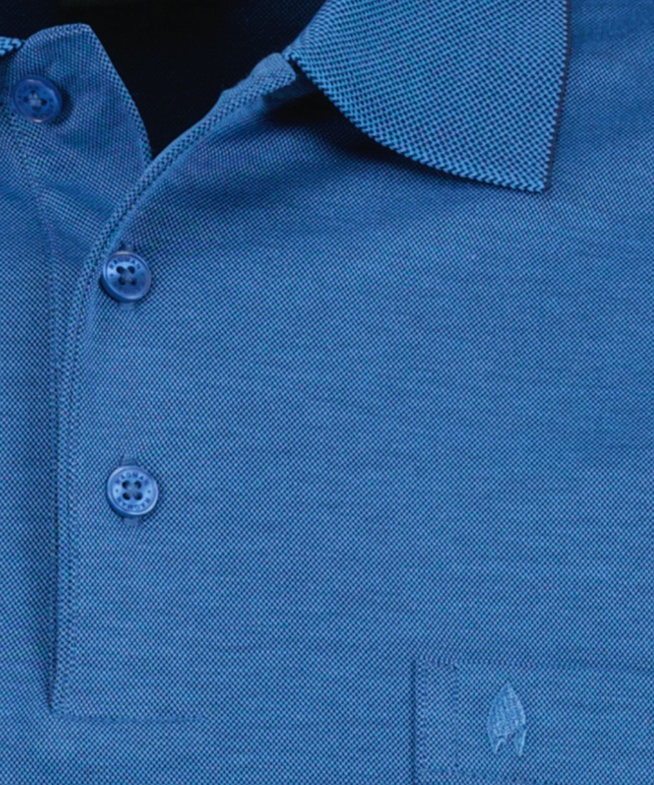 Softknit-Polo mit Brusttasche, Langarm (Blau)