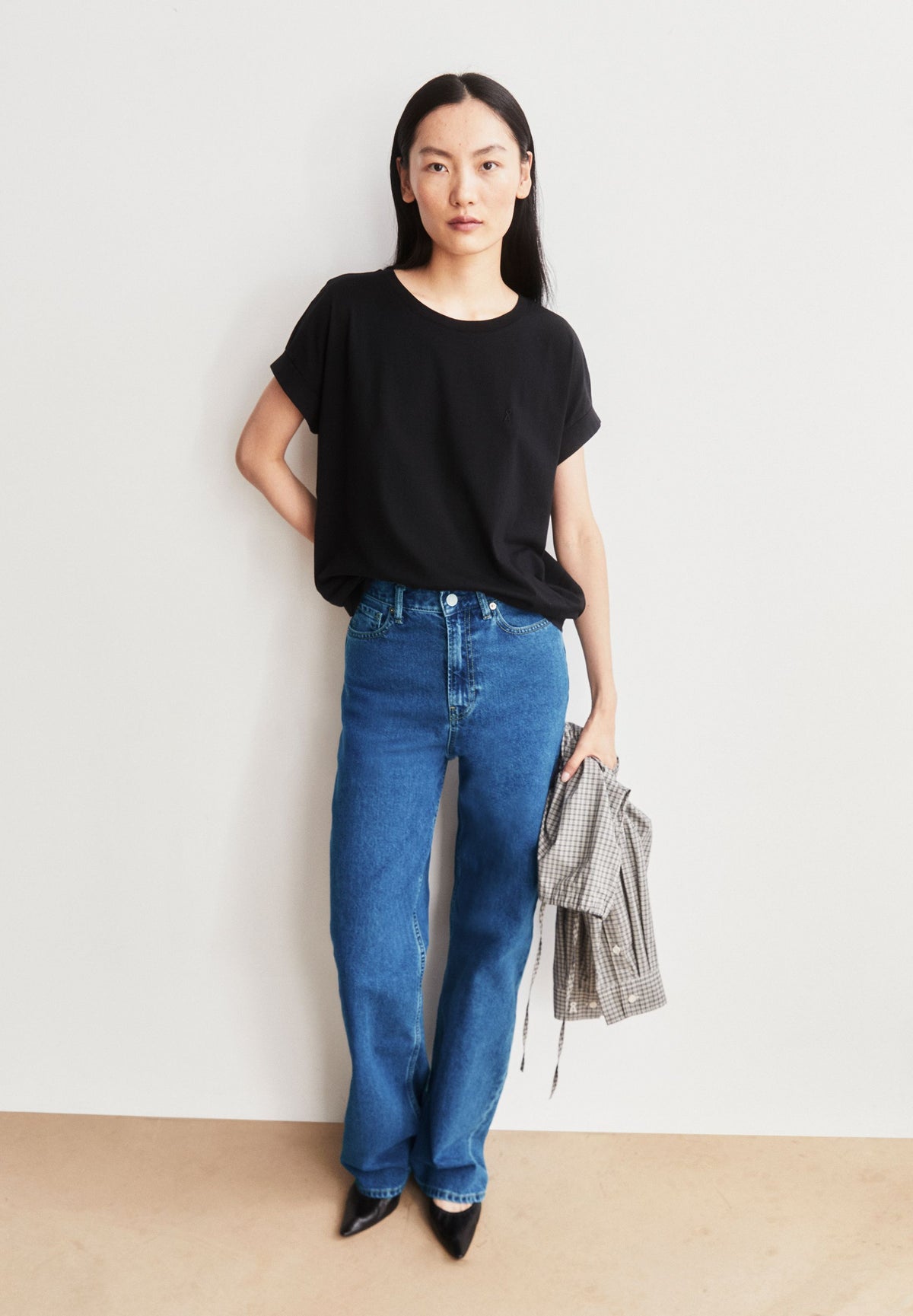 Idaara T-shirt (Black)