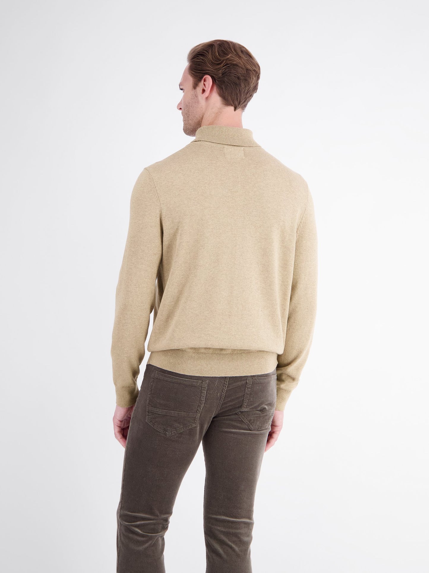 Rollkragen (Gravel Beige Me)