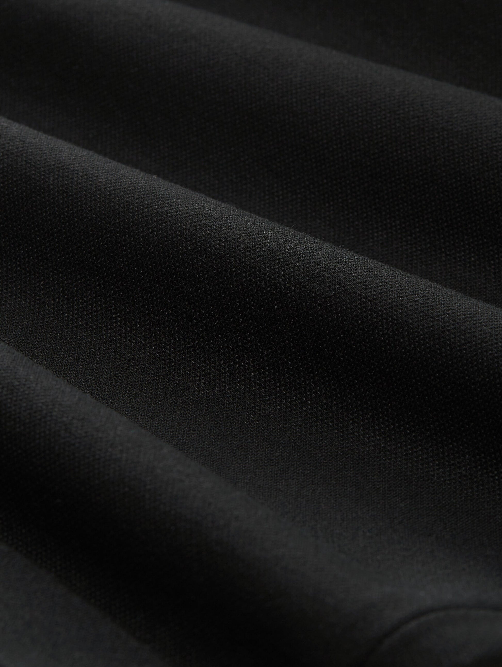 Slim Piqué Chino Shorts (Black)