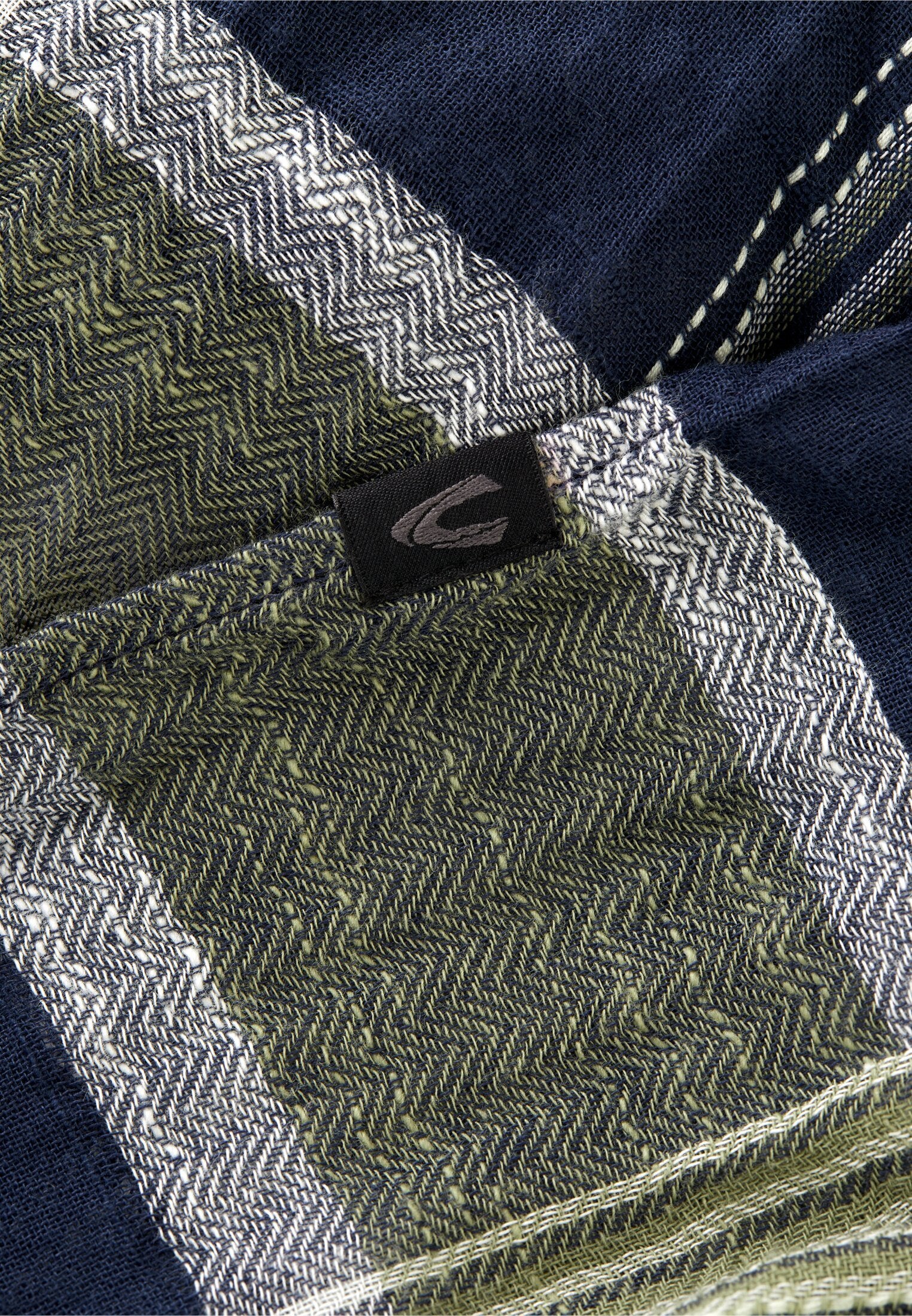 Schal aus Organic Cotton (Dusty Khaki)