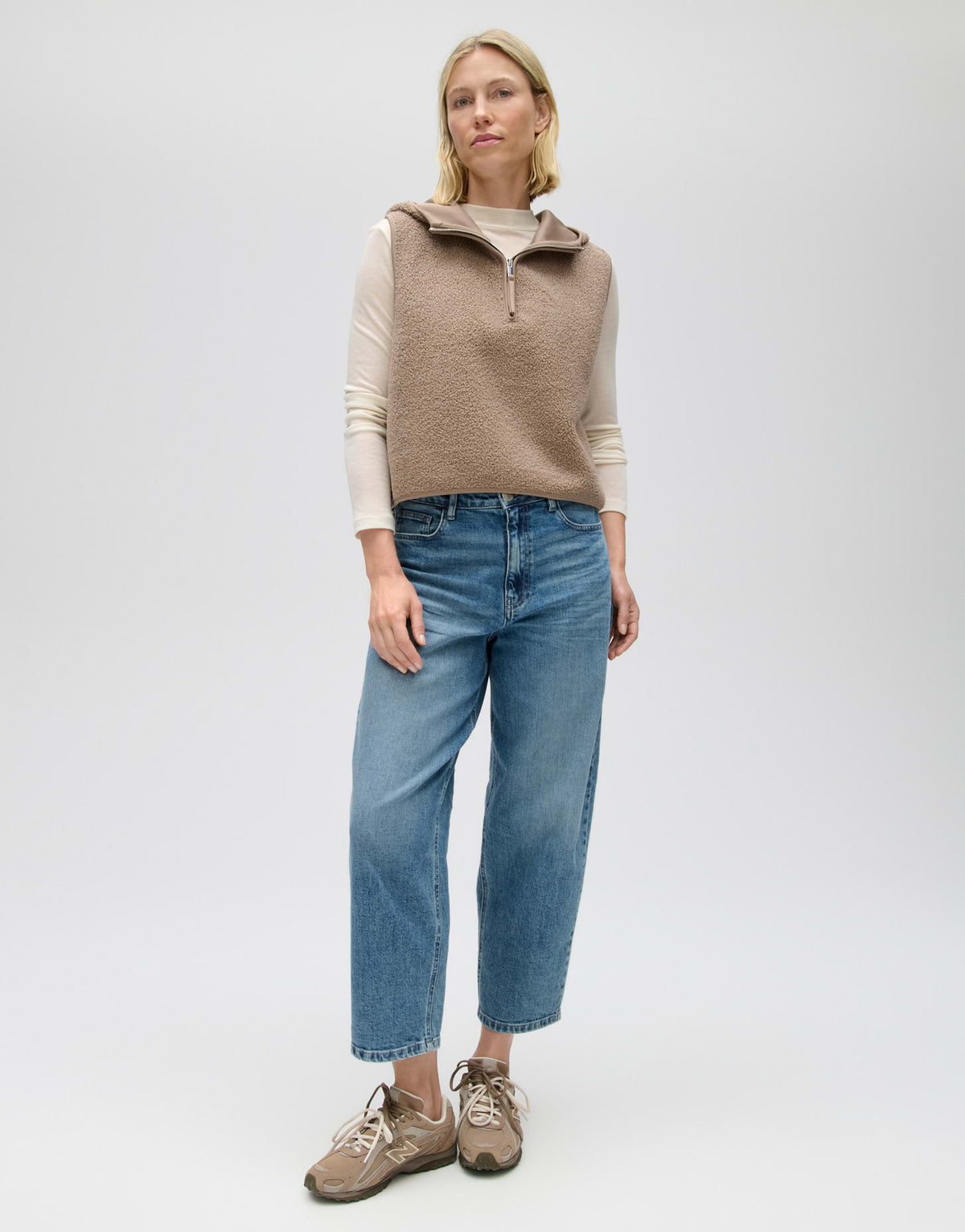 Akapu cape (Light Mocca)