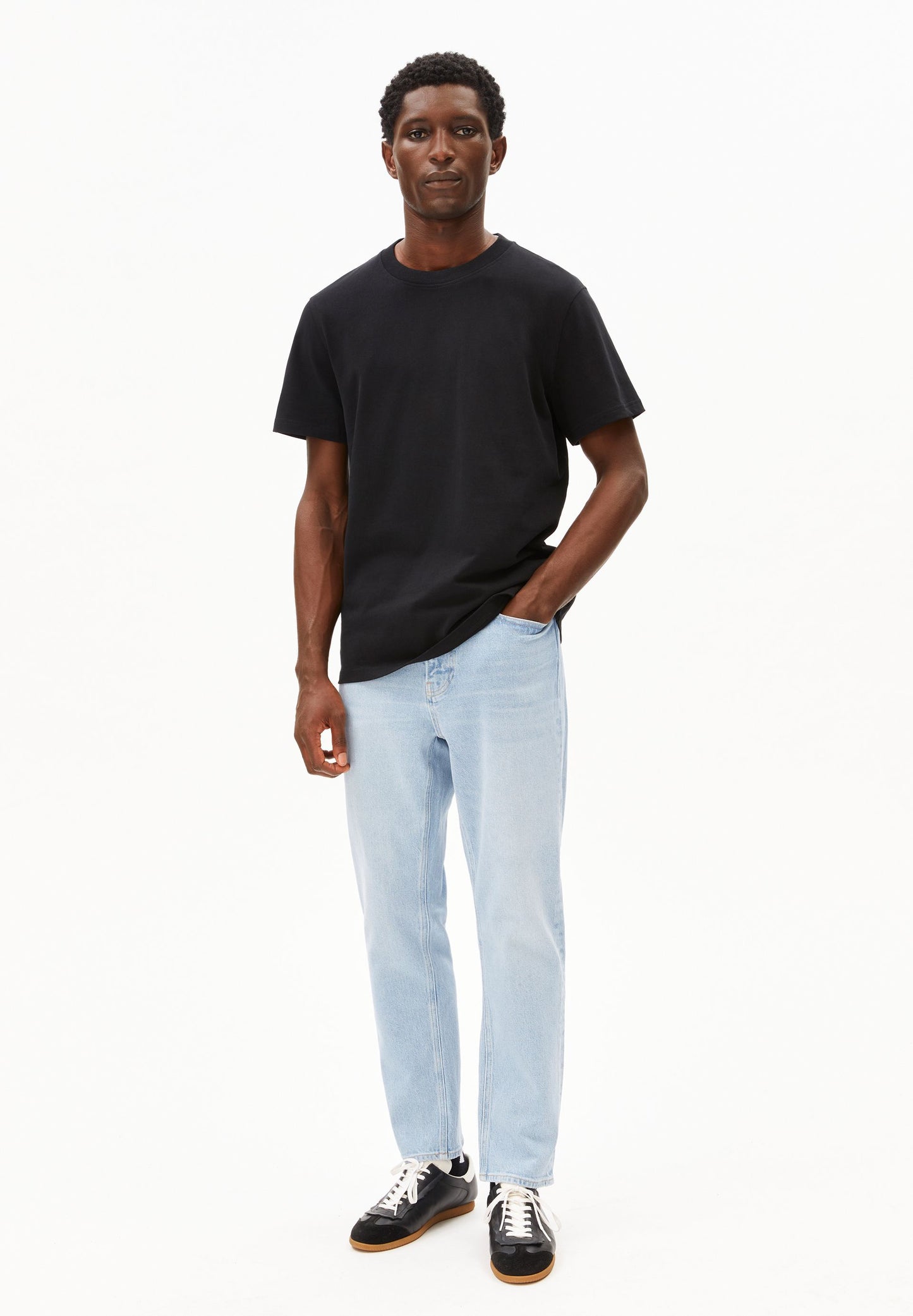 Maarkos Mid Weight T-shirt (Black)