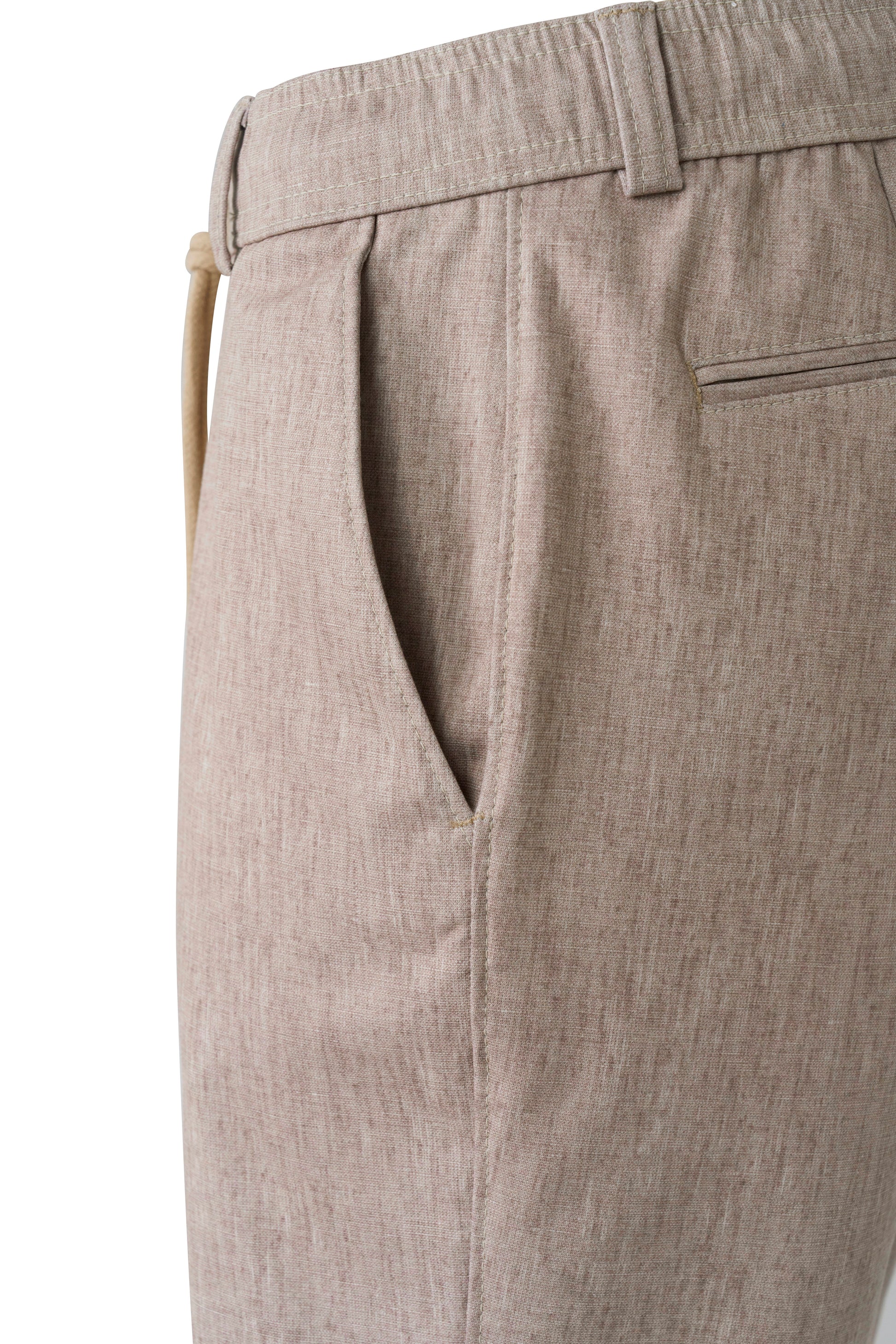 unbekannt (Beige)